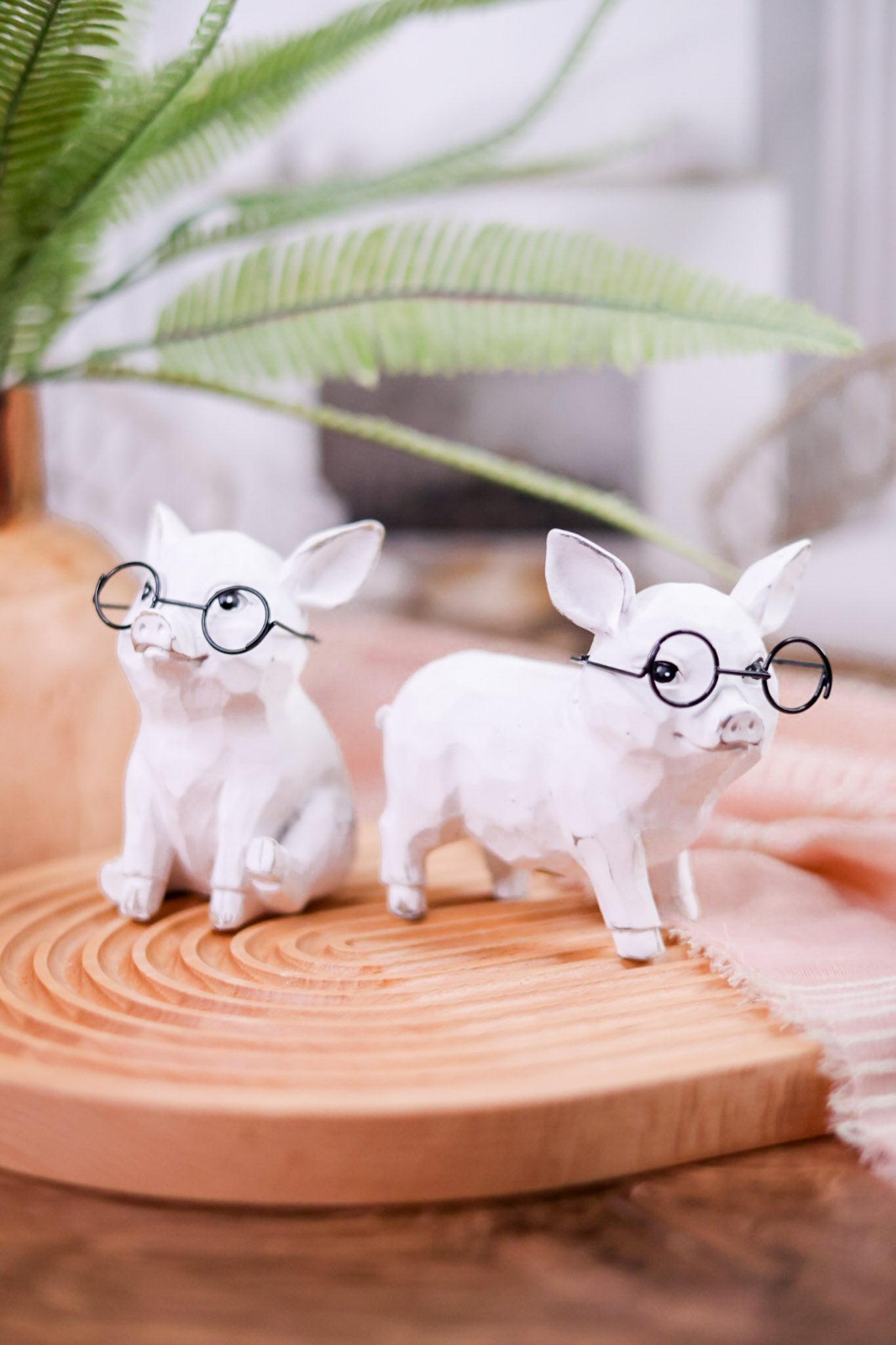 5" Resin Pig with Glasses Figurine (2 Styles)