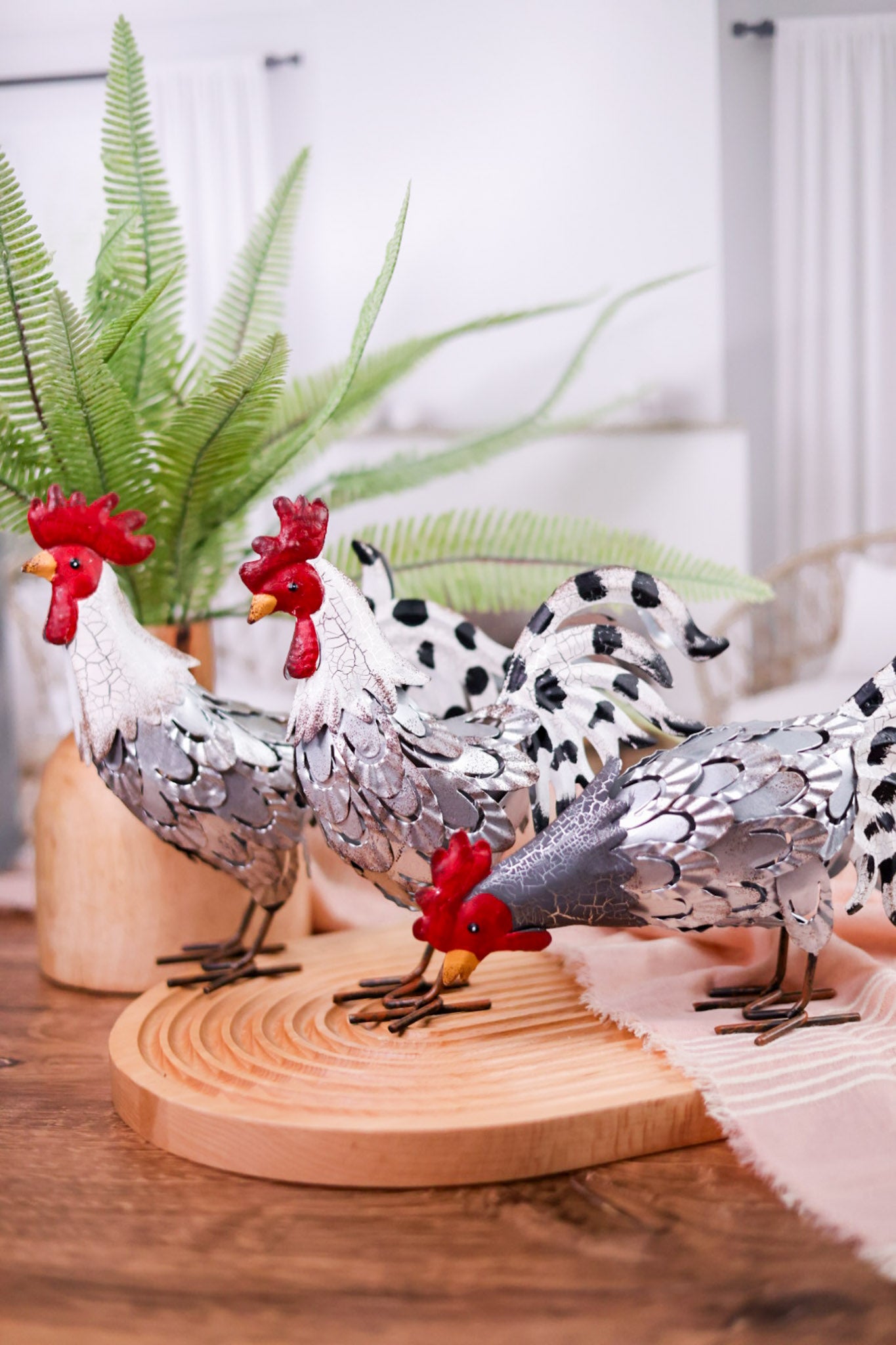 Metal Rooster Tabletop Decor (3 Styles)