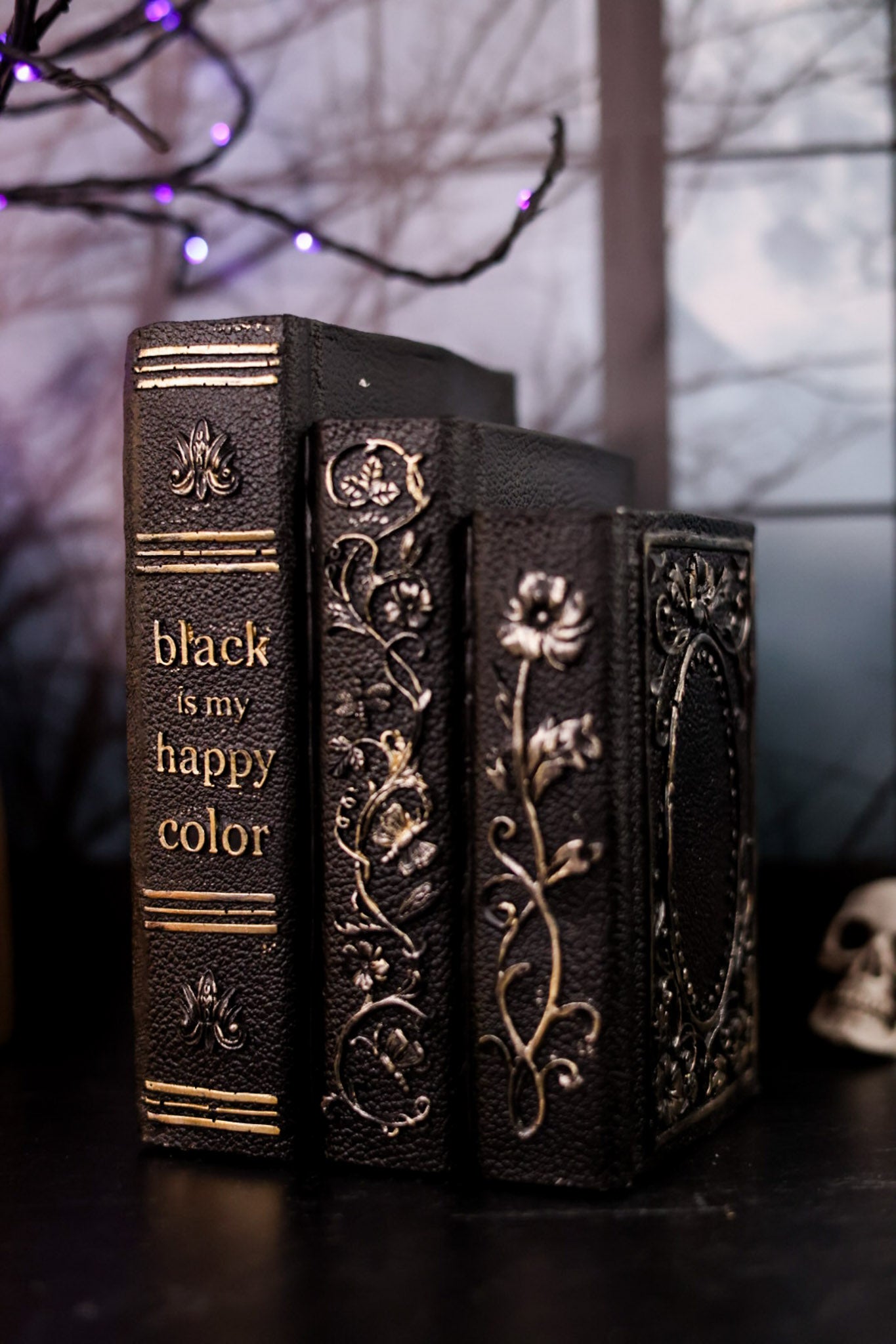 Black and Gold Resin 3 Stacked Books (2 Styles)