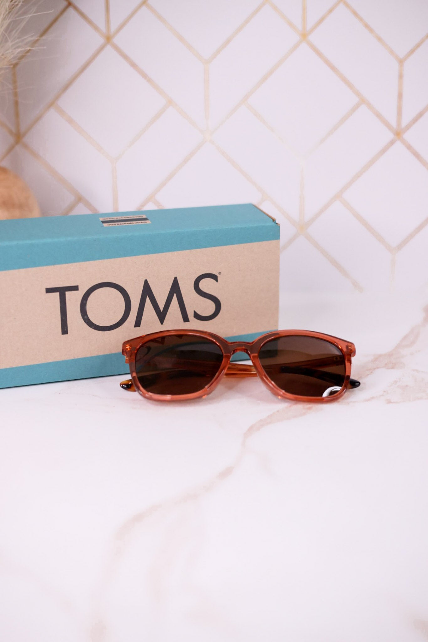 Charmaine Sunglasses In Apricot Crystal
