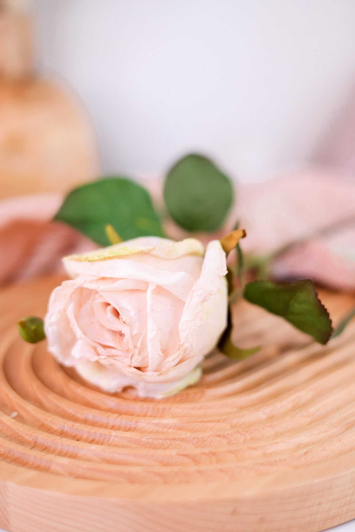 Antique Ivory Rose Stem