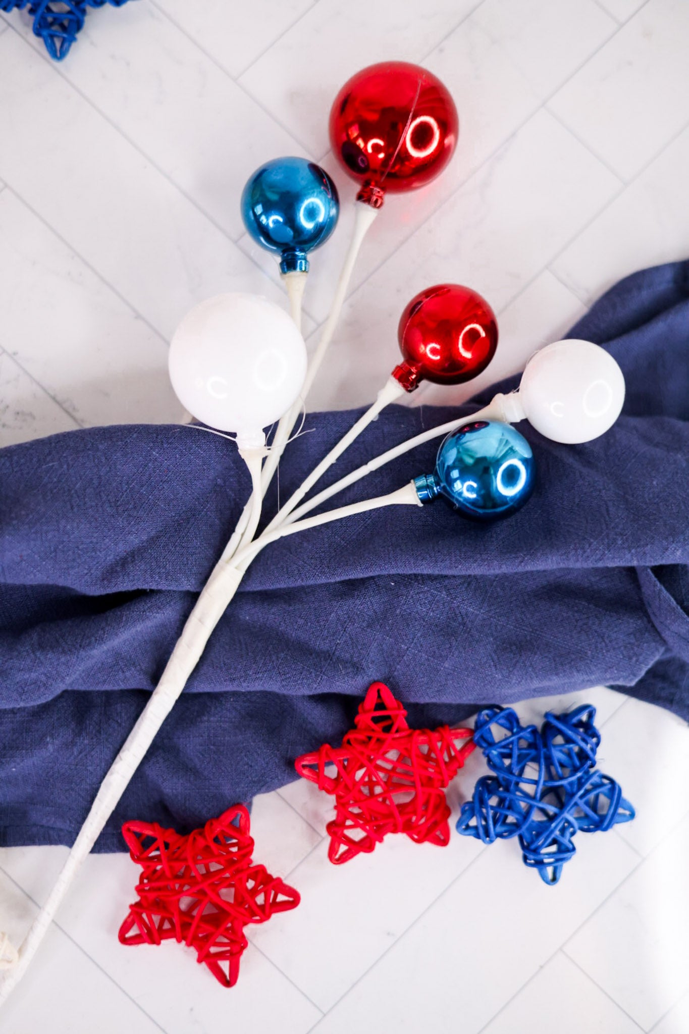 Red, White, & Blue Decorative Ball Pick (2 Styles)