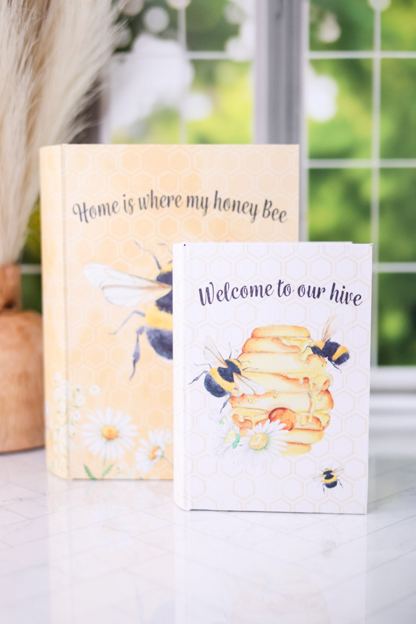 Decorative Bee Book Box (2 Styles)