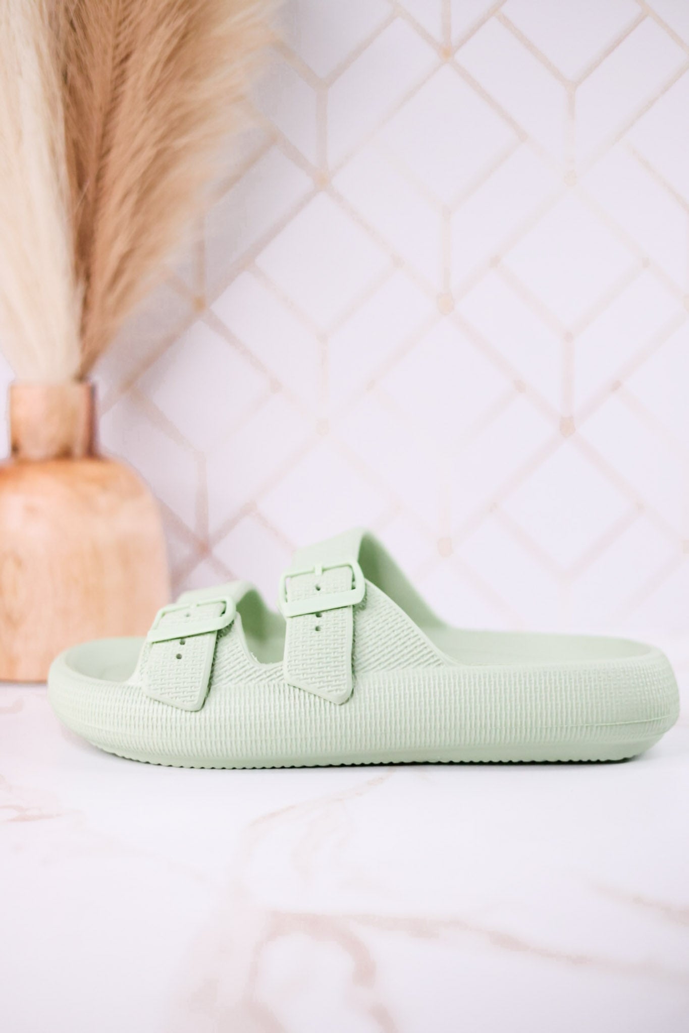 Light Green Cushioned Waterproof Sandals