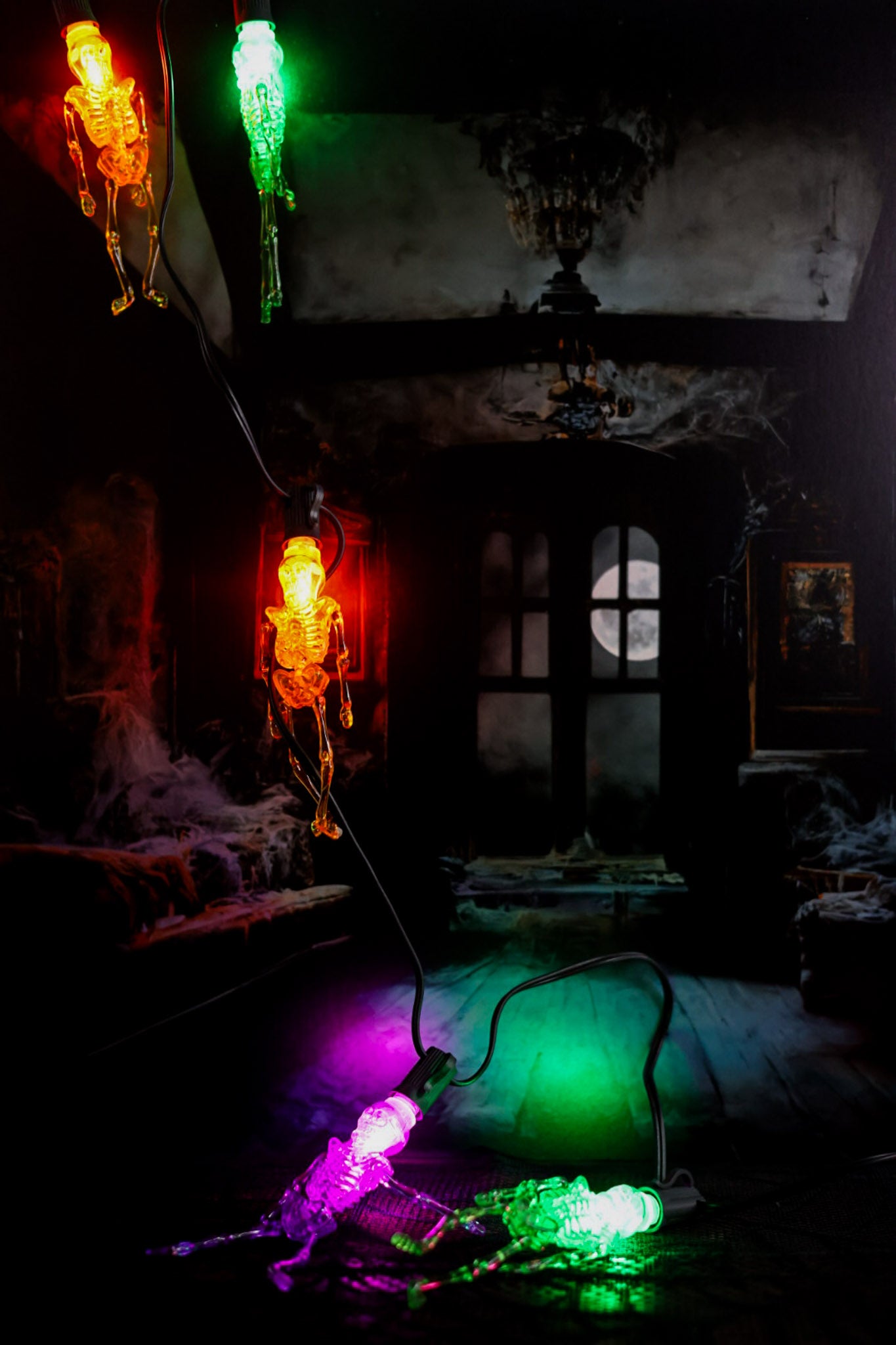 UL Electric Lighted Skeleton Halloween Garland