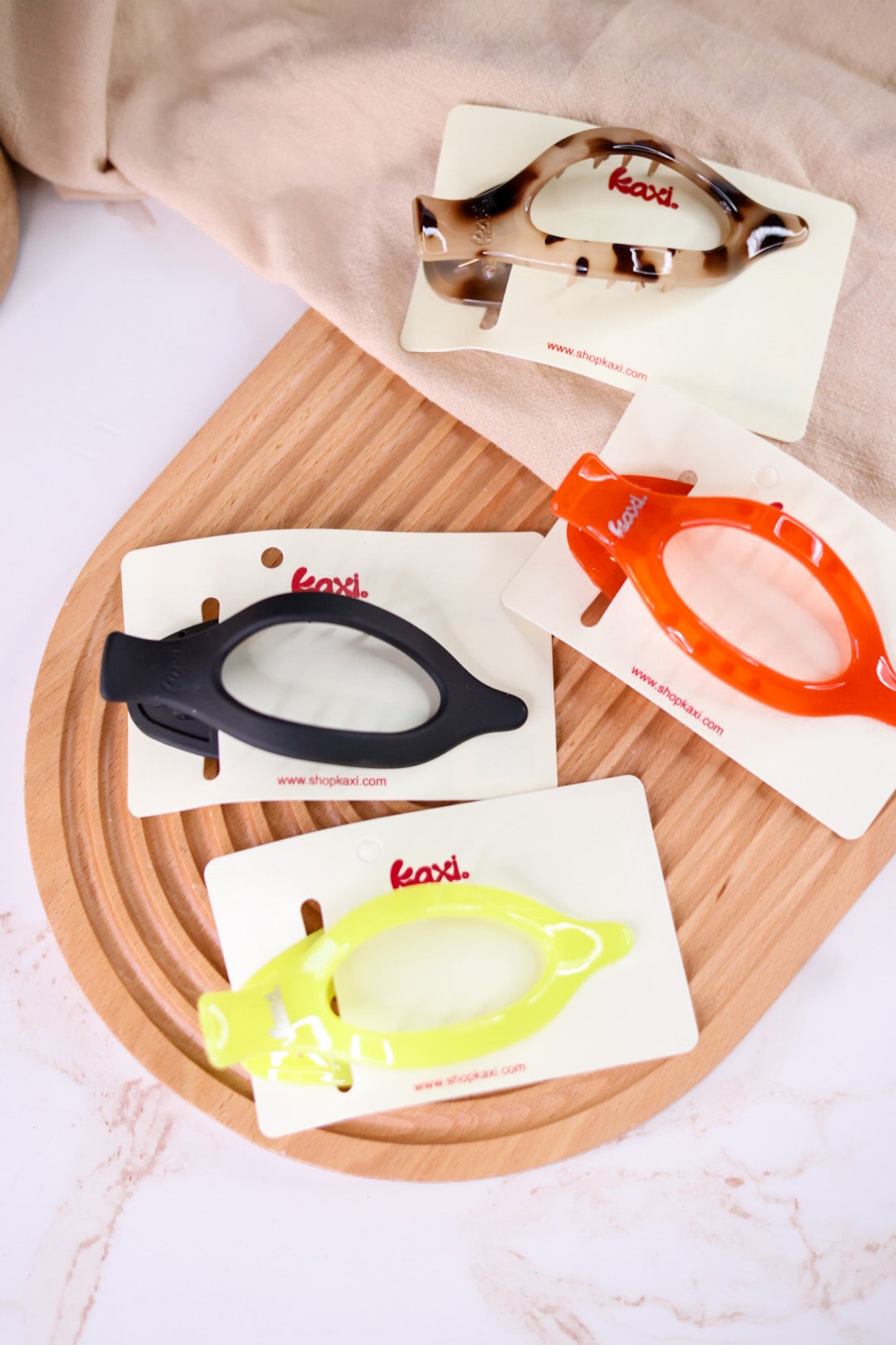 Colorful Large Lay Down Claw Clip (4 Colors)