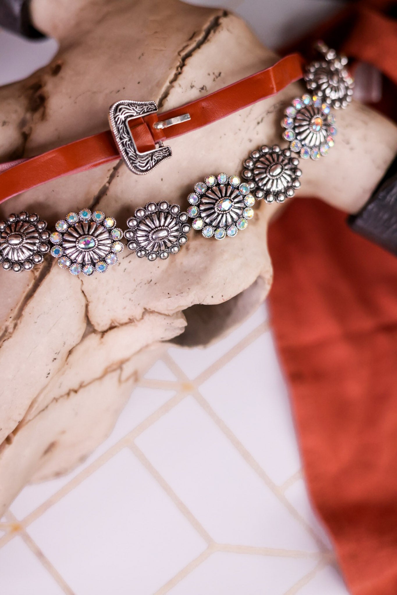 Western Style Adjustable Hat Band With Iridescent Conchos