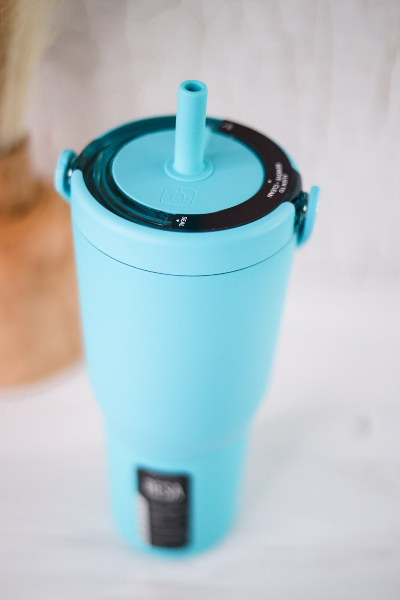 Brumate Curacao 35oz Resa Tumbler