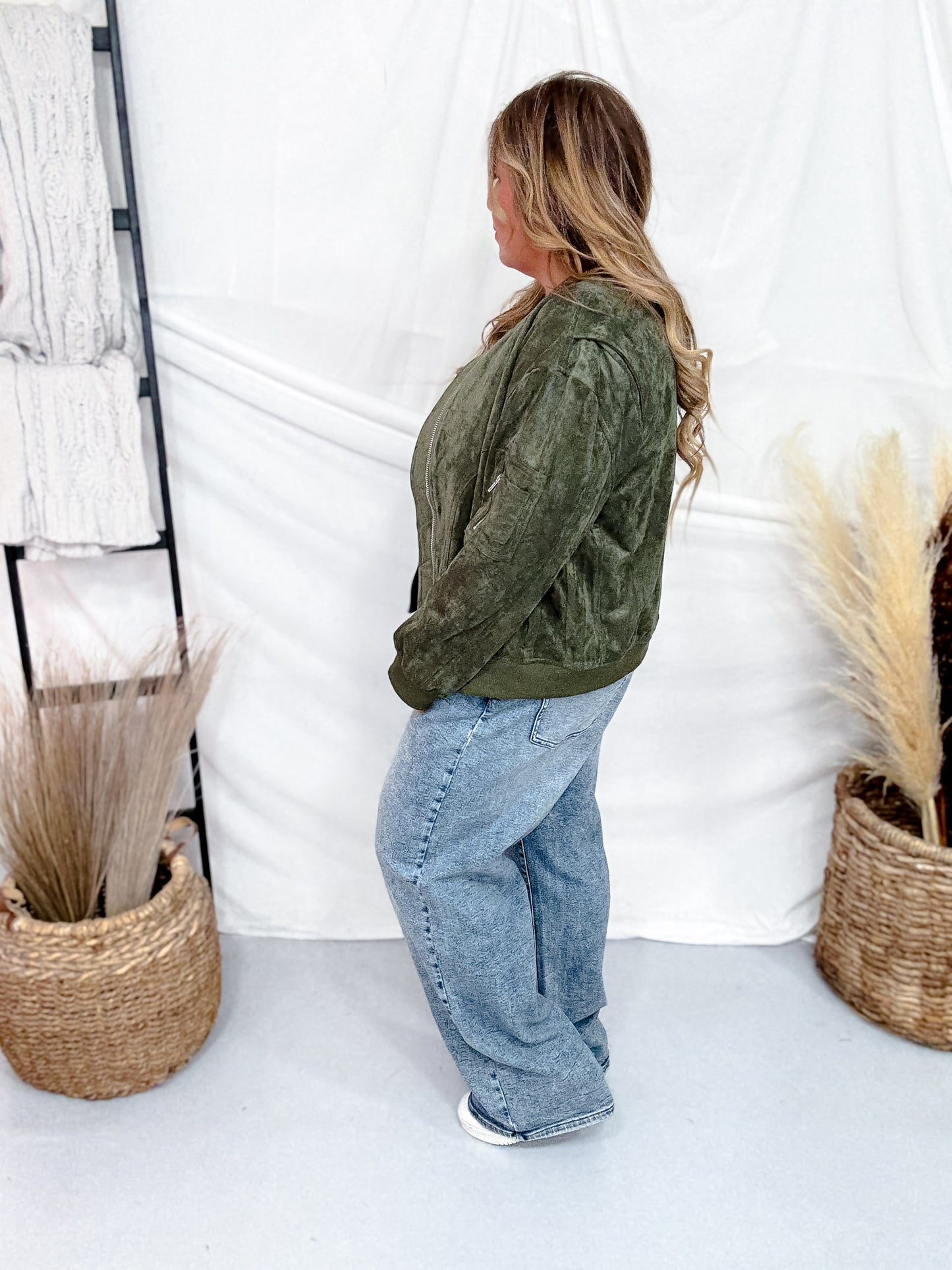 Long Sleeve Olive Zip-Up Bomber Jacket W/ Buttoned Side Pockets
