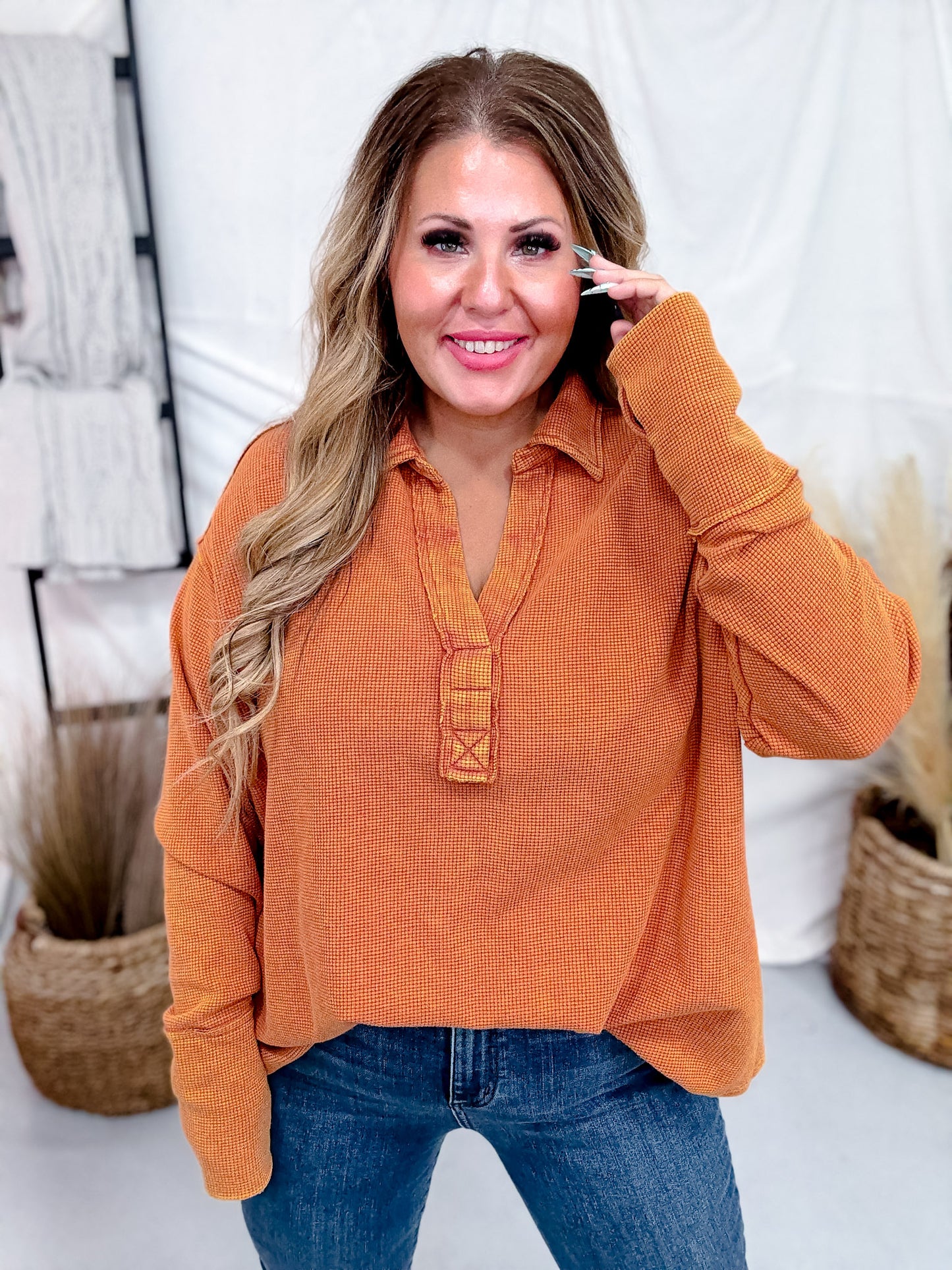 Waffle Knit V-Neck Top In Pumpkin