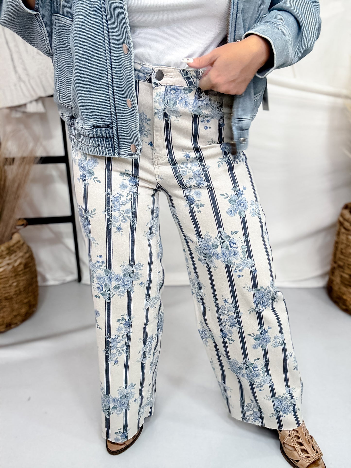 Floral Printed Twill Pants