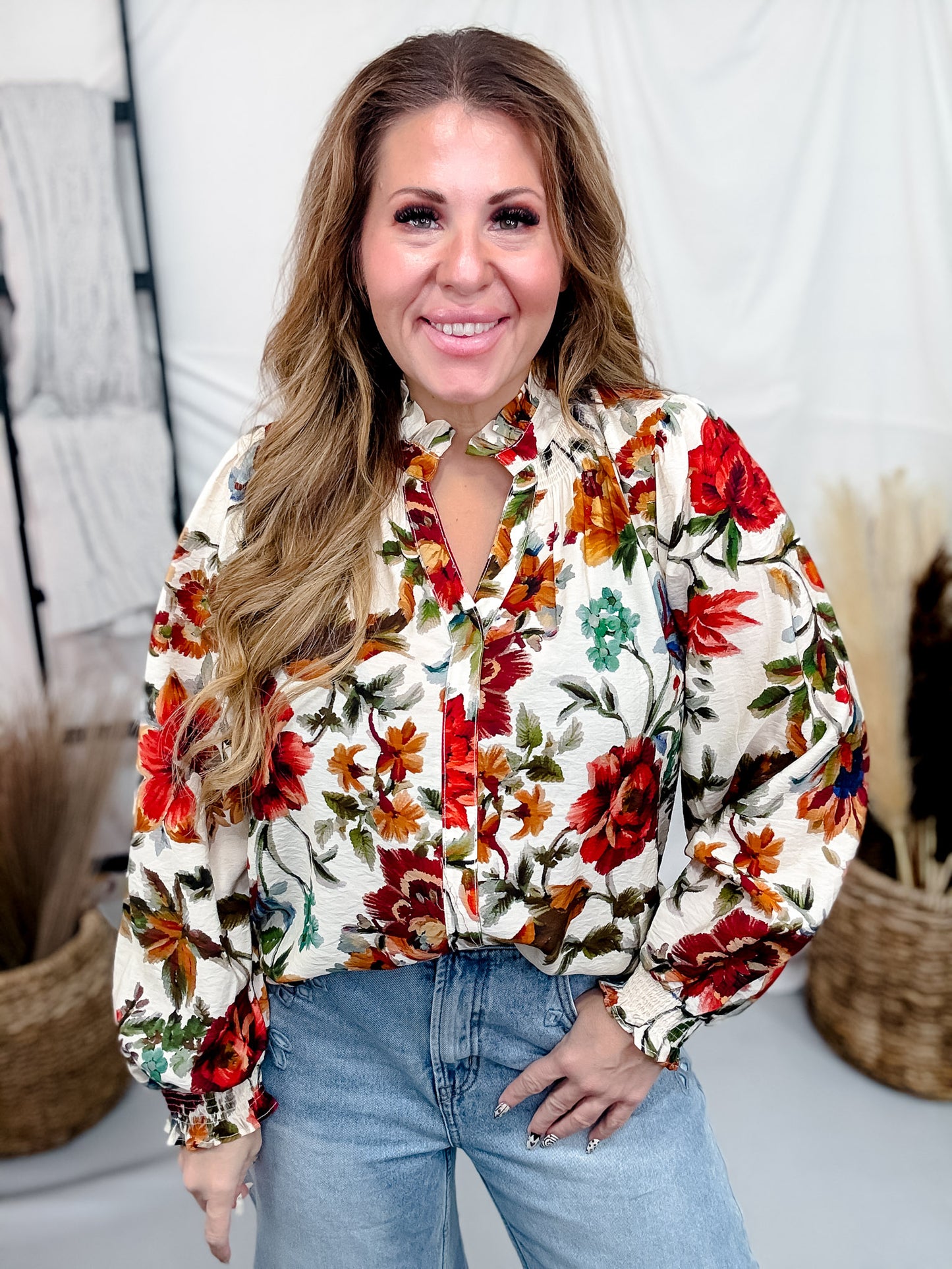 Vintage Inspired Floral Print Button Front Top In Ivory