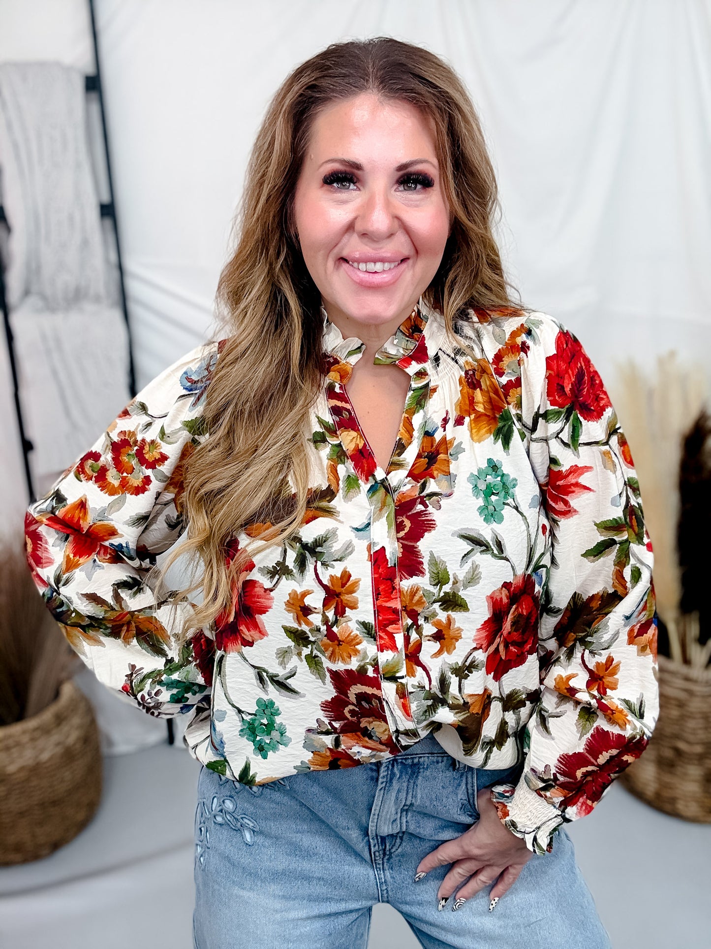 Vintage Inspired Floral Print Button Front Top In Ivory