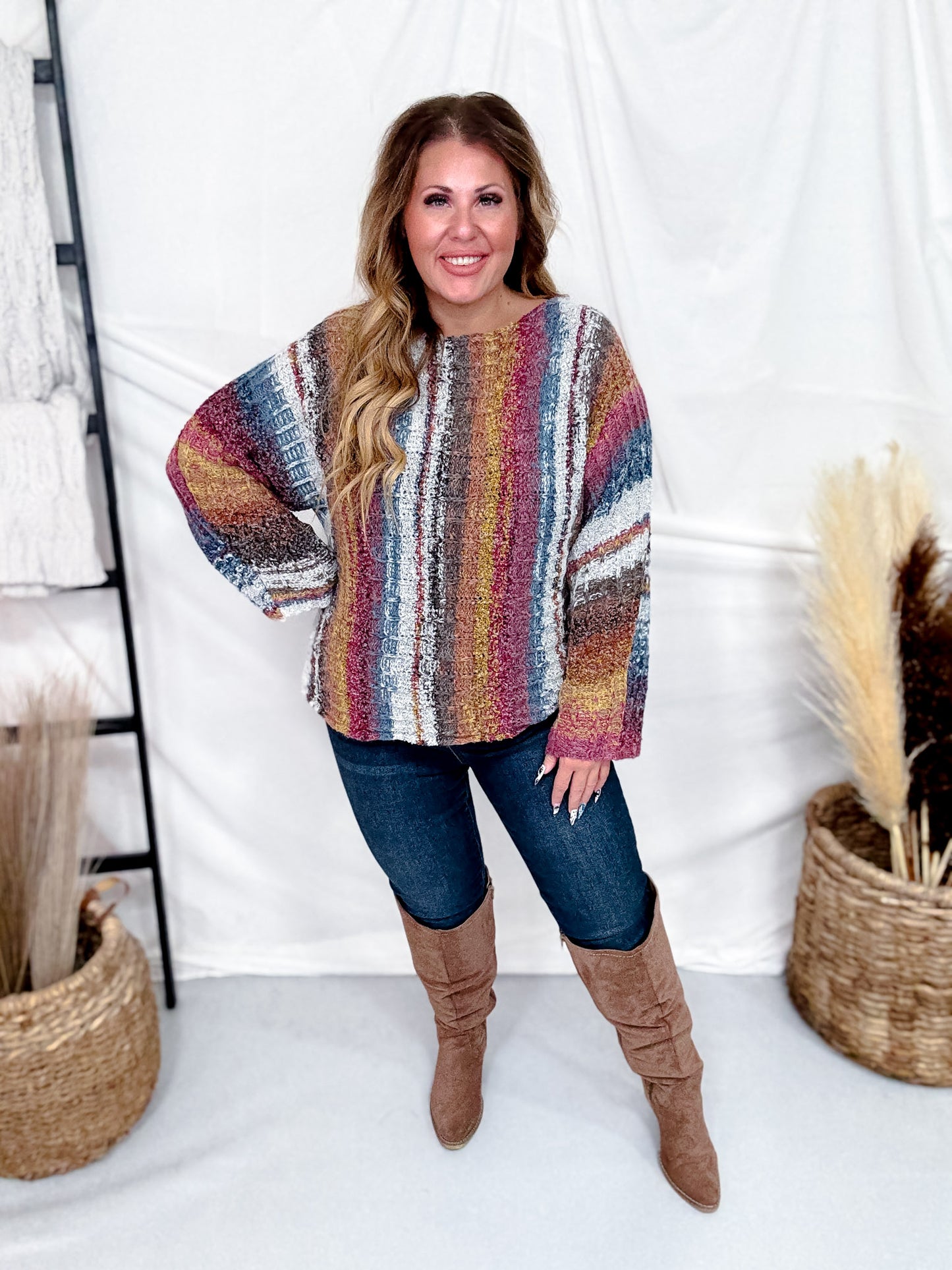 Vertical Striped Boat Neck Sweater In Burgundy