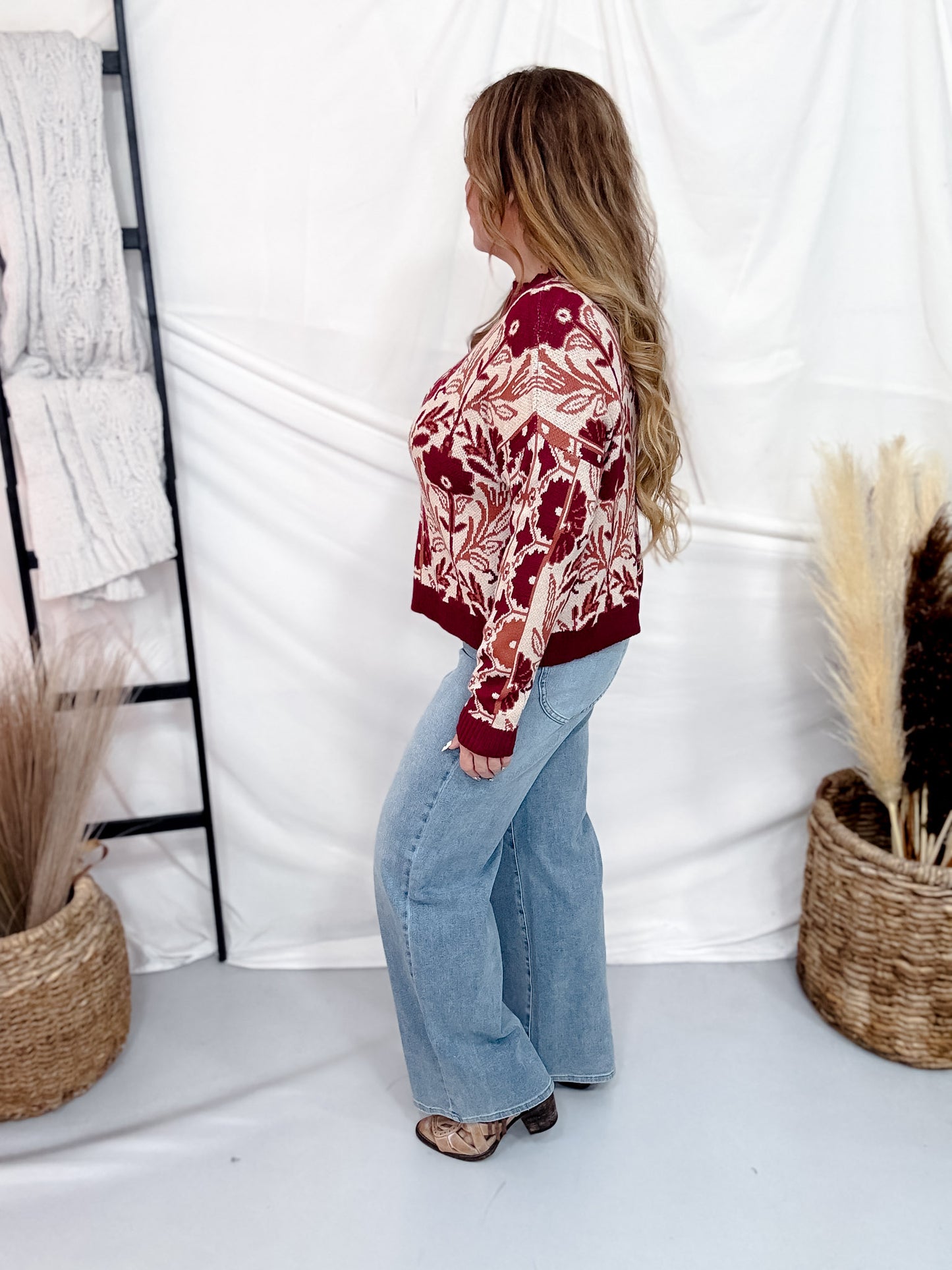 Jacquard Knit Pullover Sweater W/ Floral Tapestry Motif