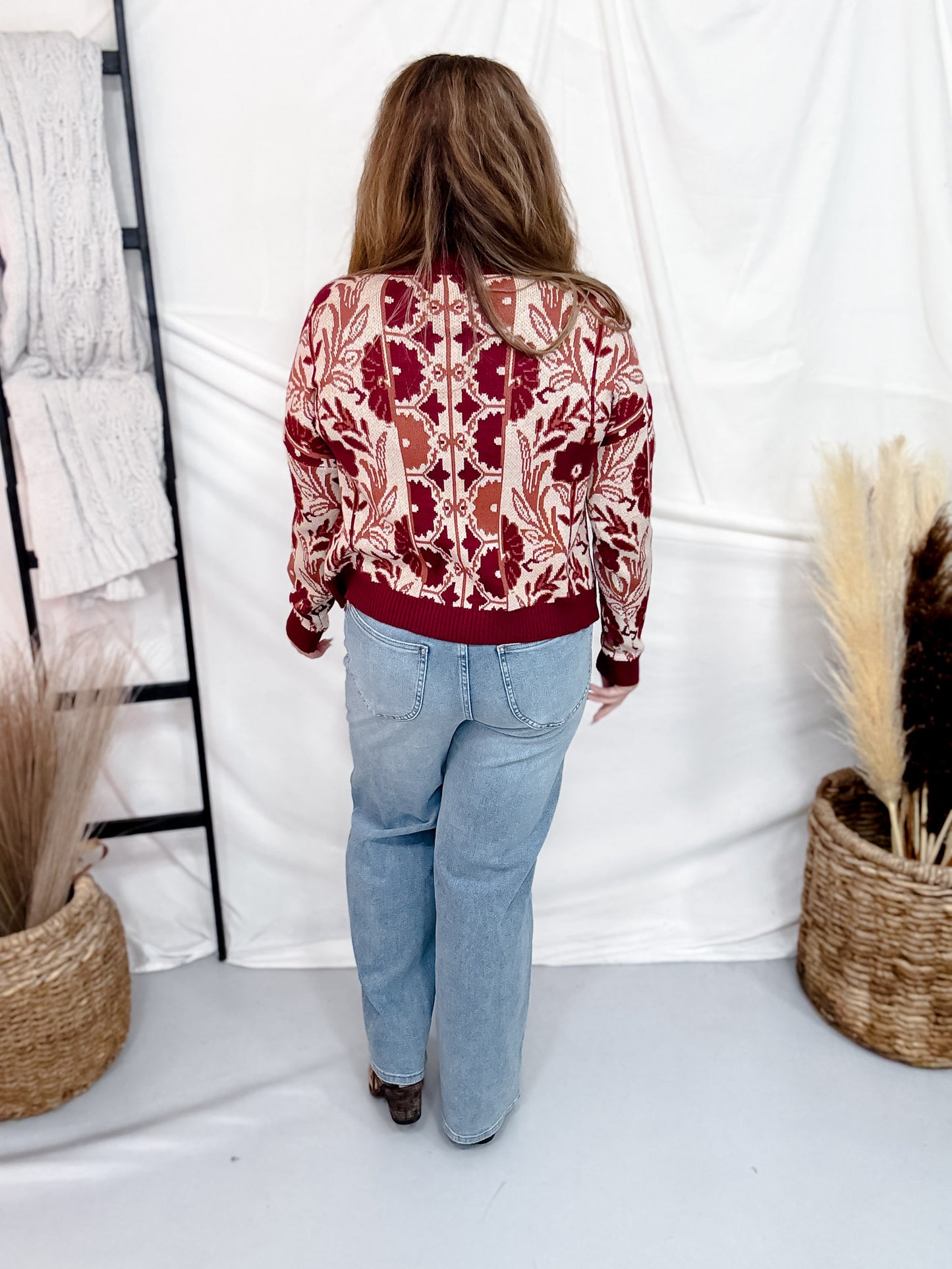 Jacquard Knit Pullover Sweater W/ Floral Tapestry Motif