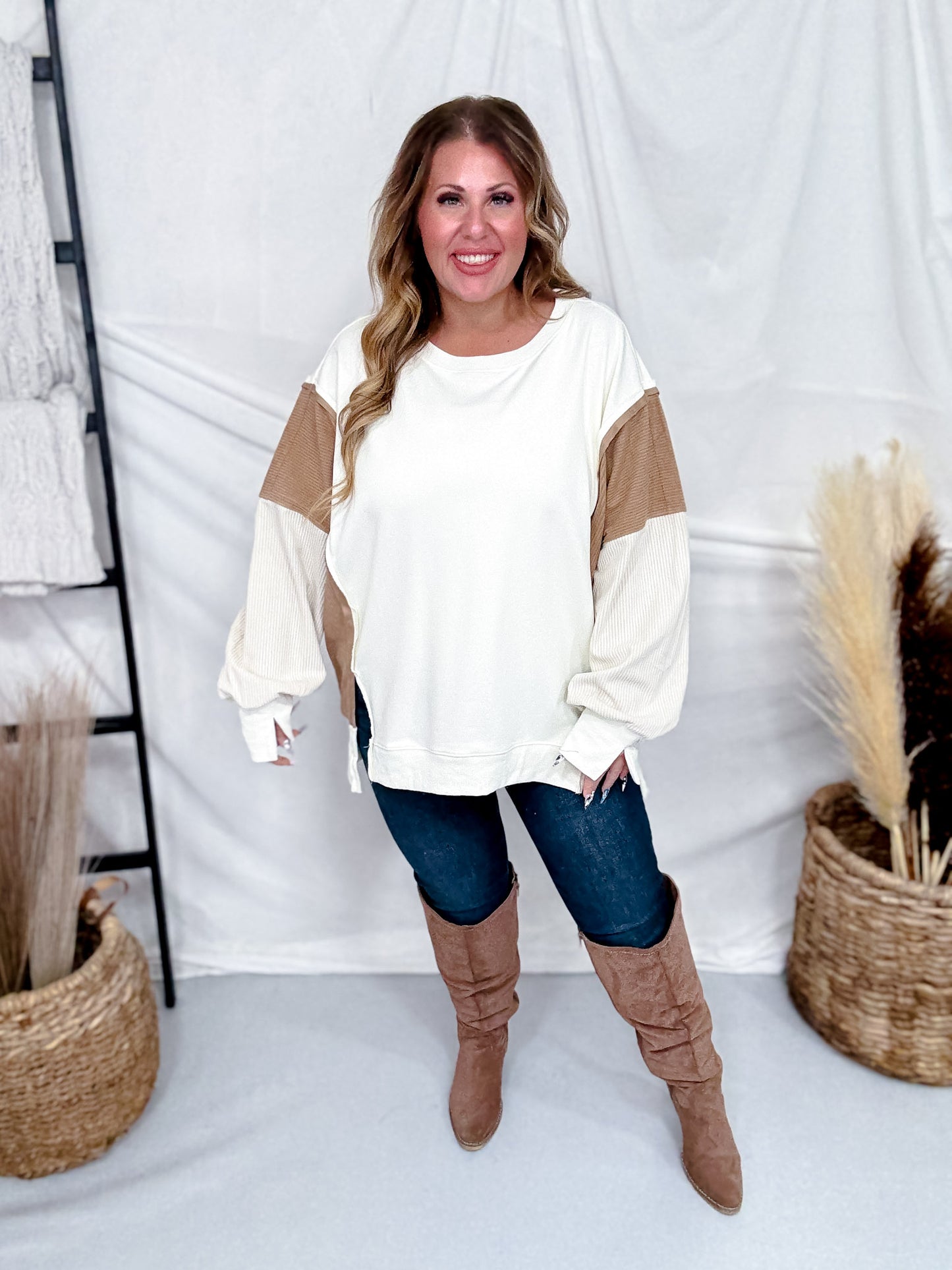 Ivory Pullover Sweater With Ribbed Color Block Sleeves