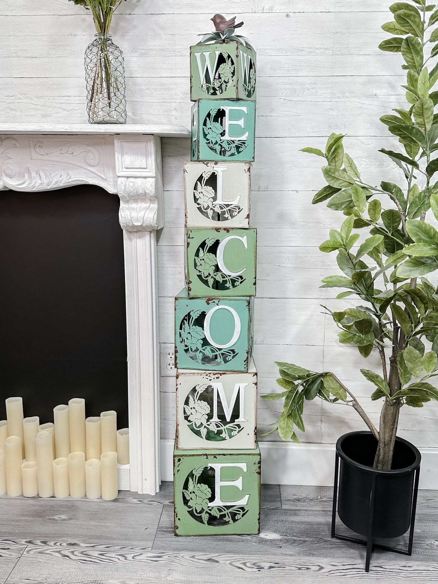 Welcome Tiered Block Stand