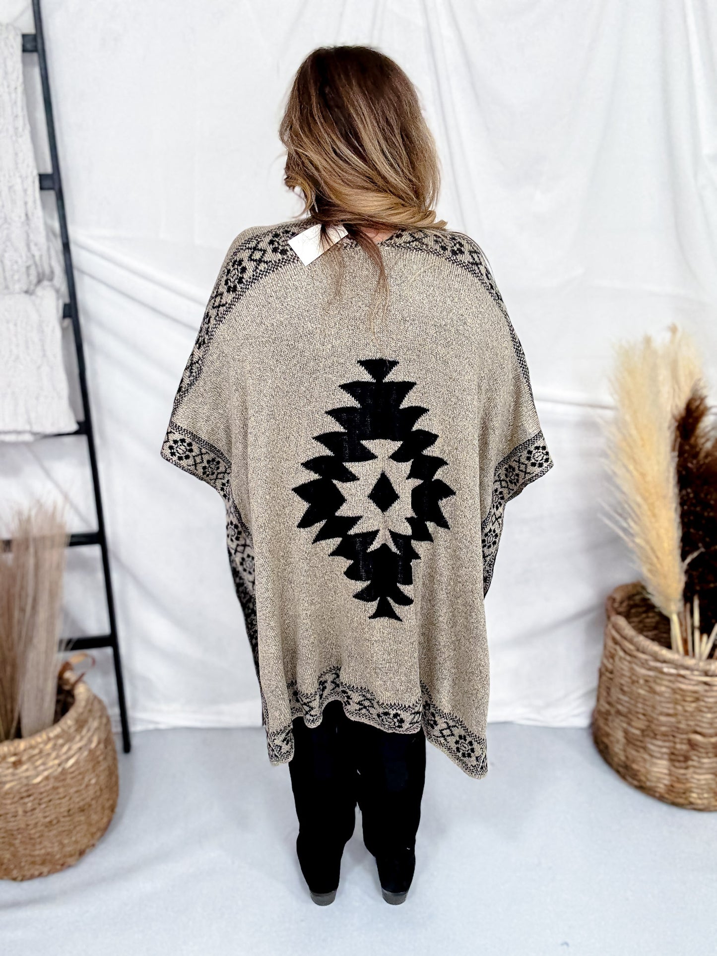 Oatmeal Knit Sweater Cardigan With Geometric Pattern