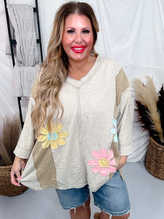 Flower Patch Mineral Washed 3/4 Sleeve Top
