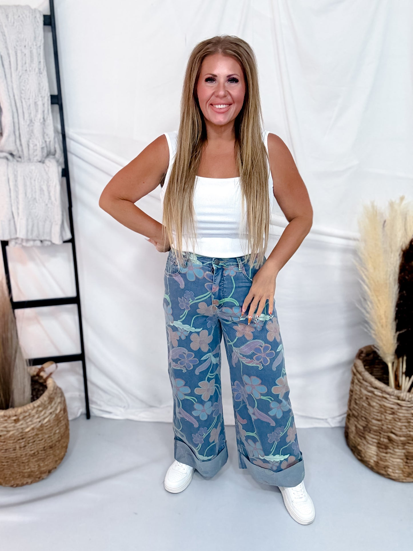 Colorful Floral Print Cuffed Wide Leg Jeans