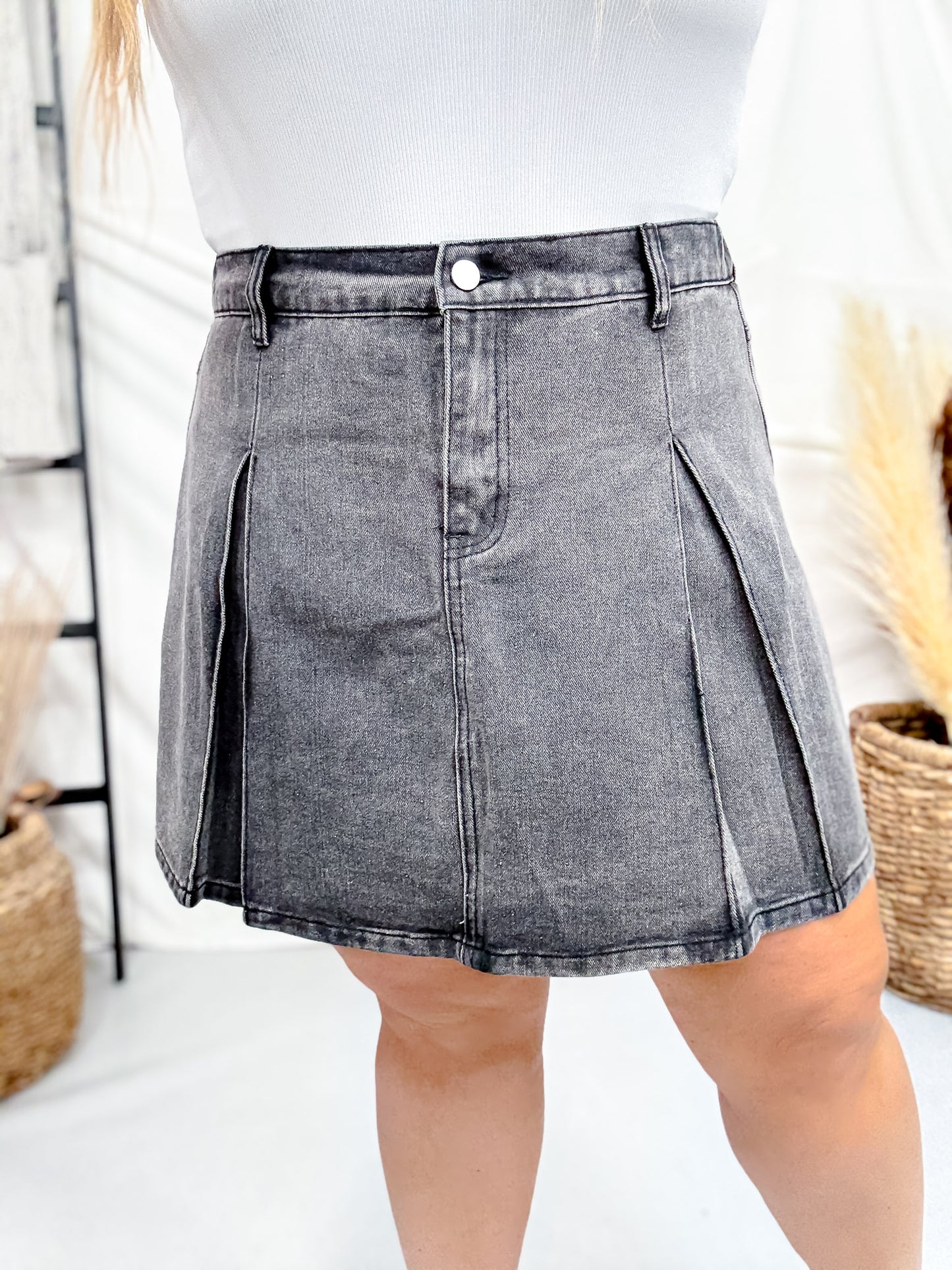 Black Box Pleated Washed Denim Skirt