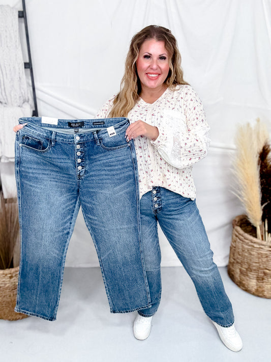 Judy Blue Mid-Rise Slim Straight Rigid Magic Button Fly Jeans