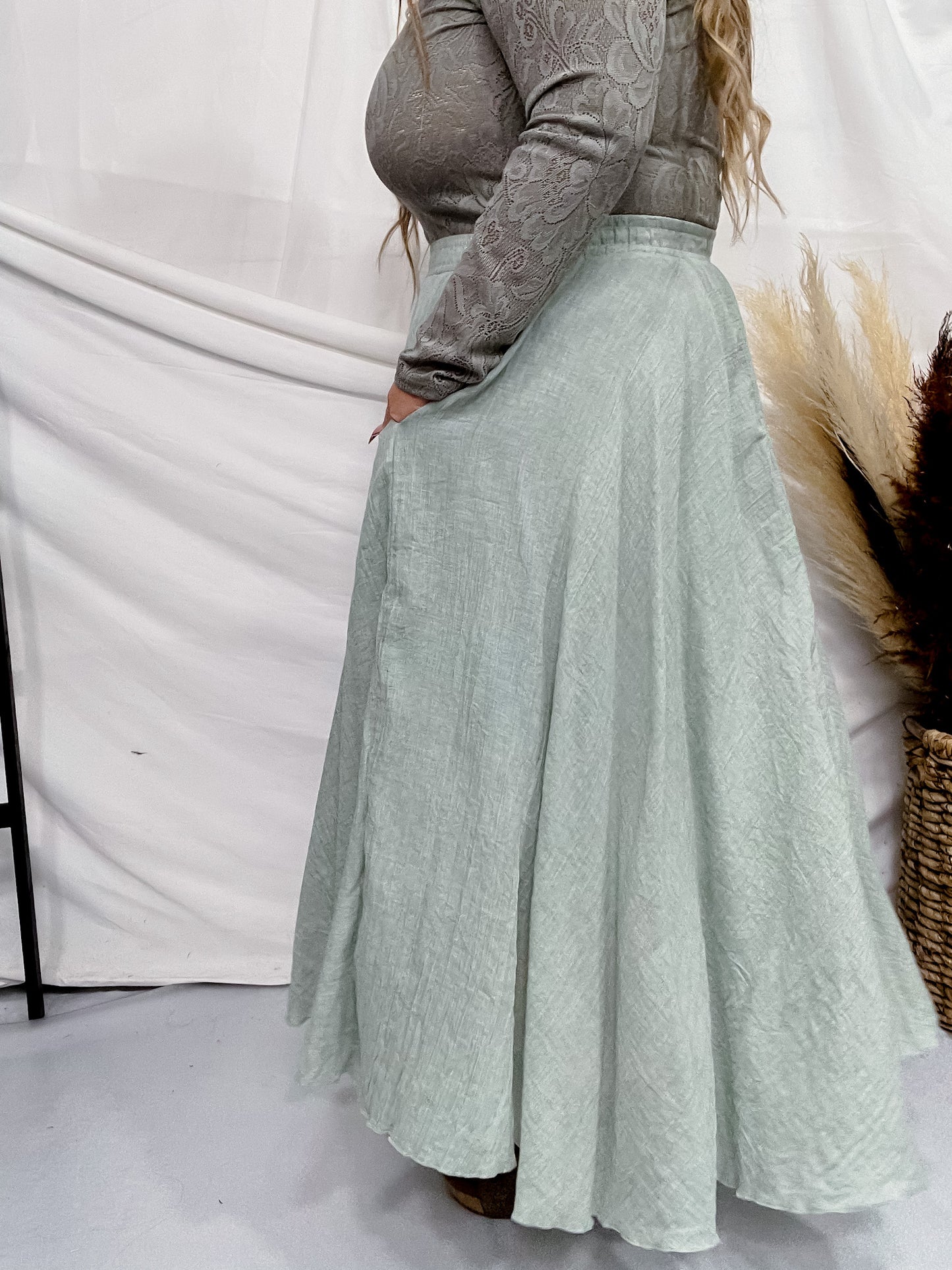 Sage Maxi Skirt W/ Side Pockets