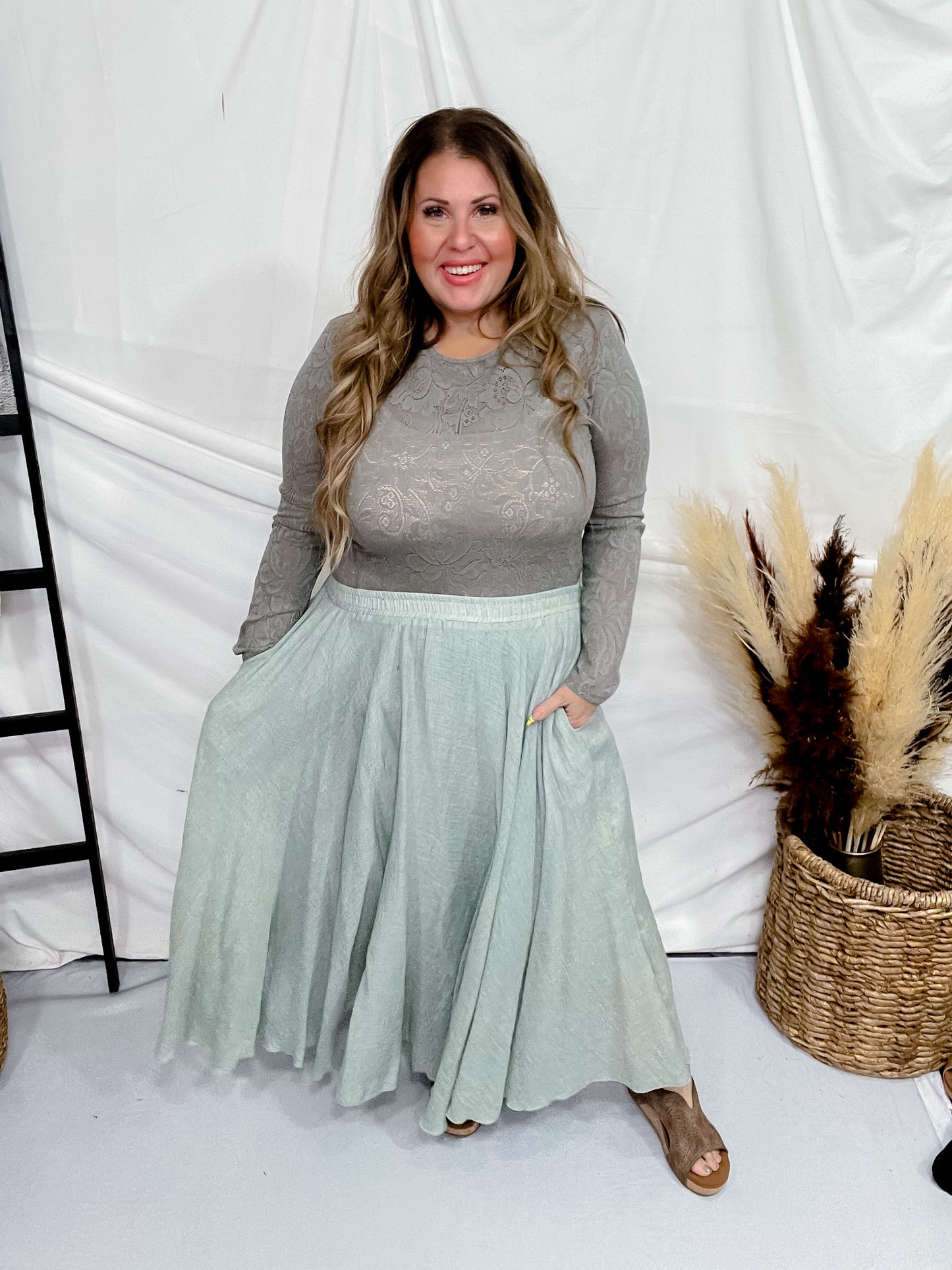 Sage Maxi Skirt W/ Side Pockets
