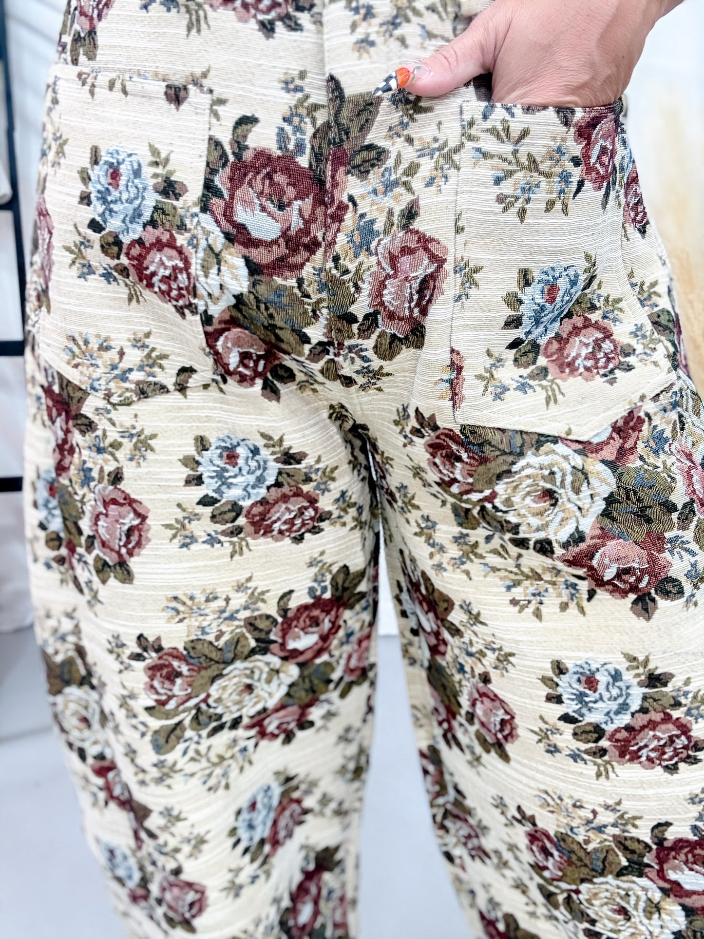 Beige & Mauve High Waist Barrel Leg Floral Jacquard Pants