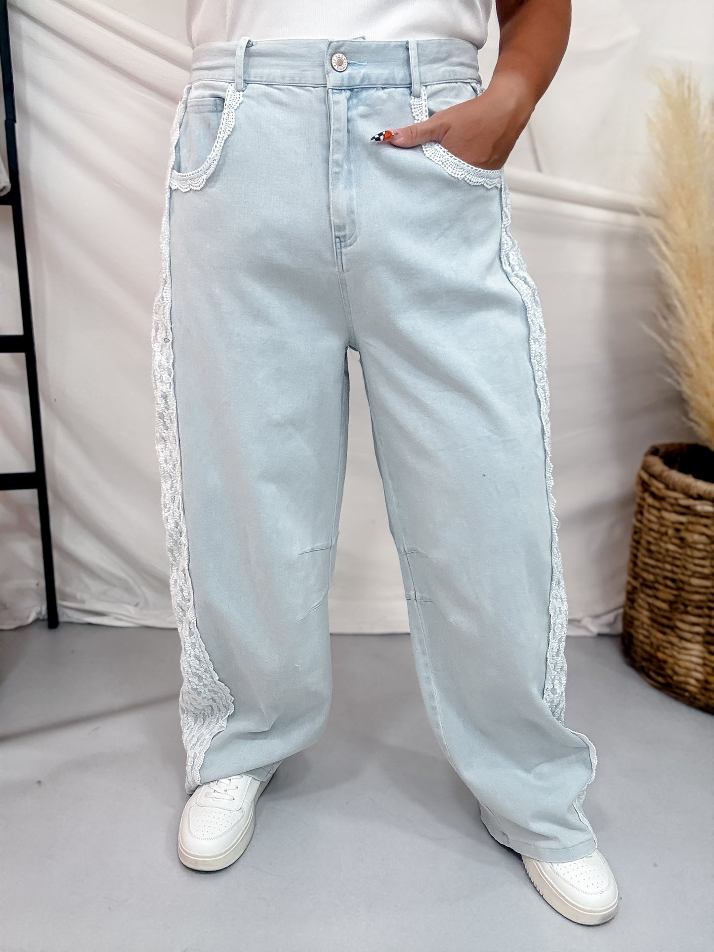 High Waist Floral Lace Trimmed Light Denim Baggy Jeans
