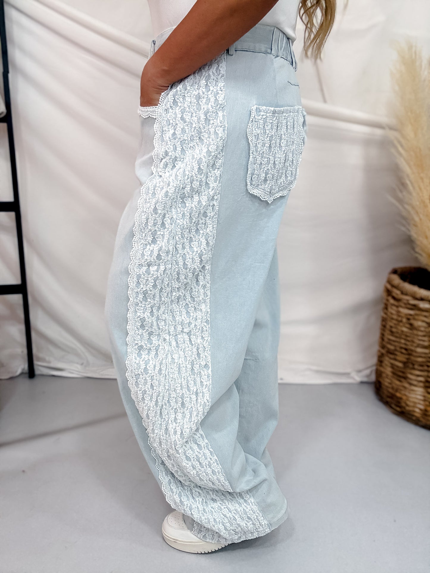 High Waist Floral Lace Trimmed Light Denim Baggy Jeans