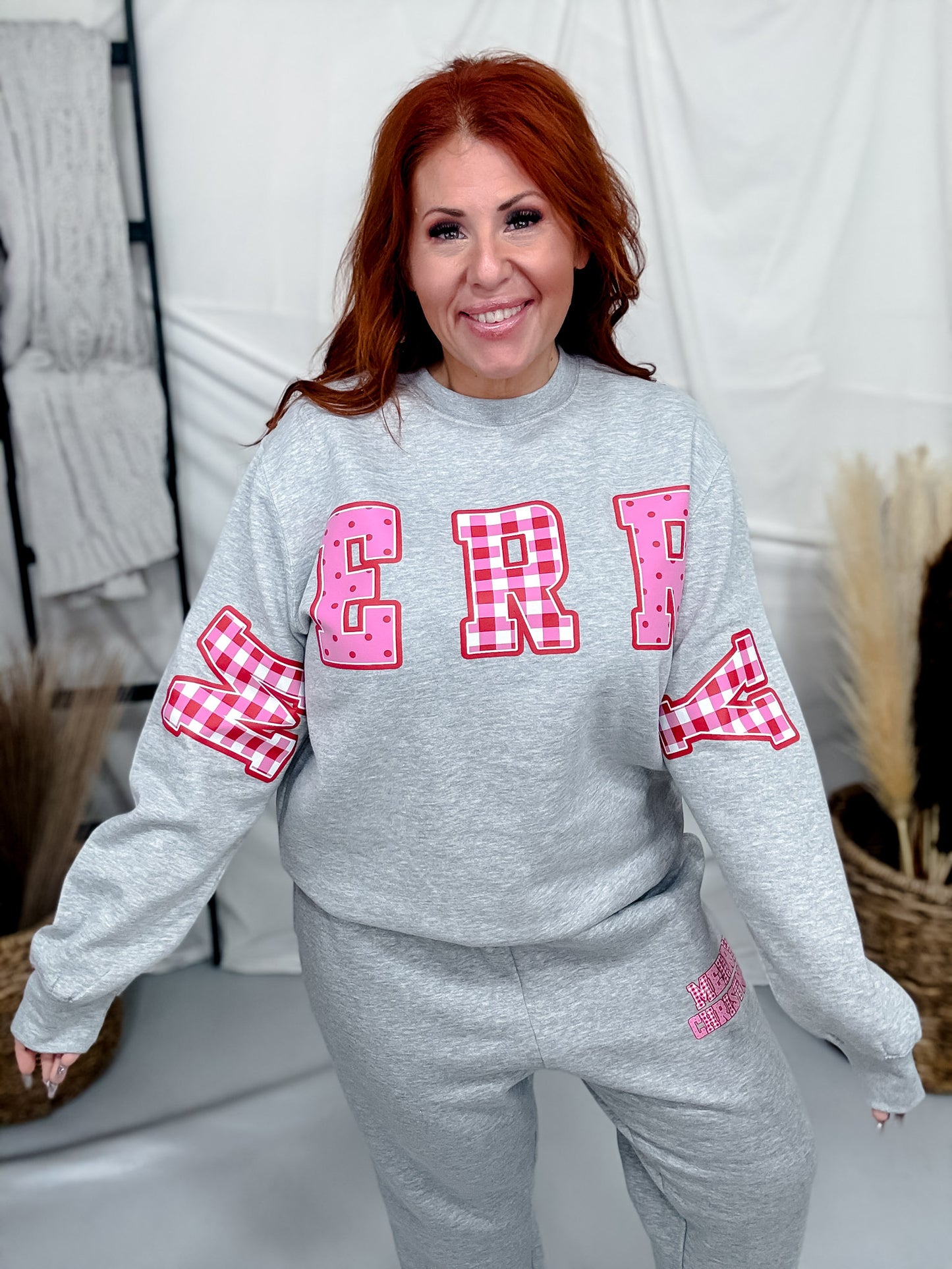 "Merry Christmas" Gray Long Sleeve Sweatshirt