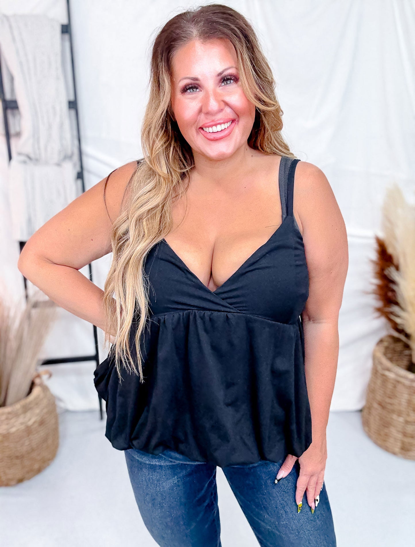 Black Bubble Hem Tank Top With Square V-Neck