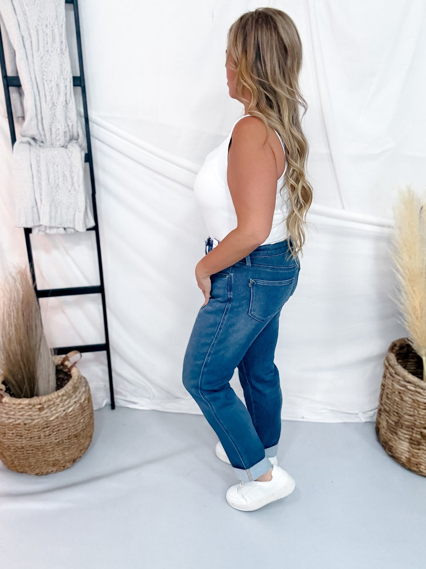 Judy Blue Mid Rise Indigo Knit Boyfriend Jeans
