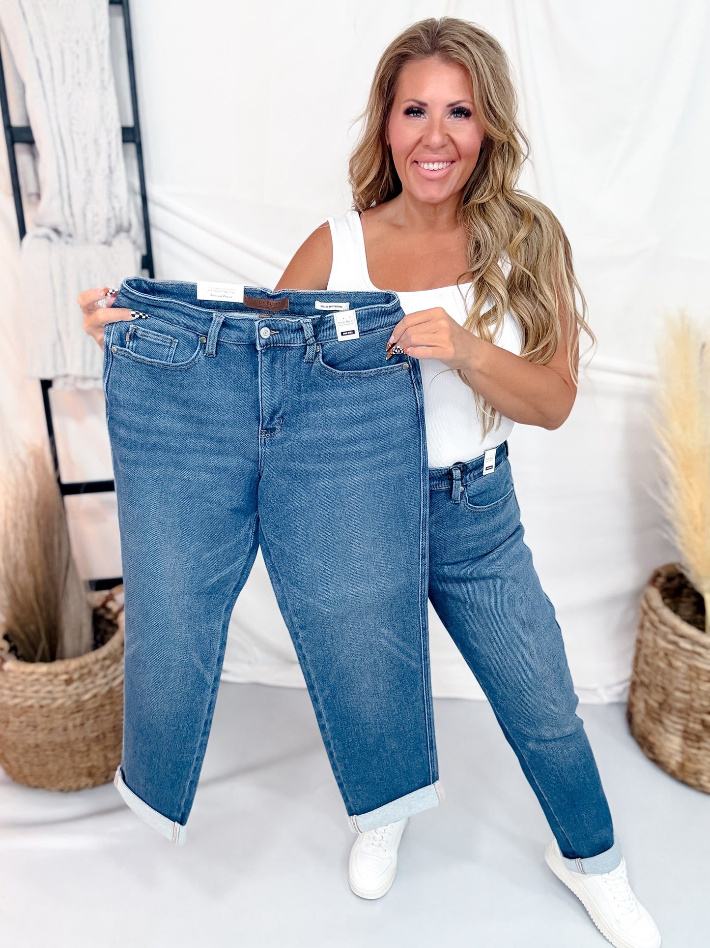 Judy Blue Mid Rise Indigo Knit Boyfriend Jeans