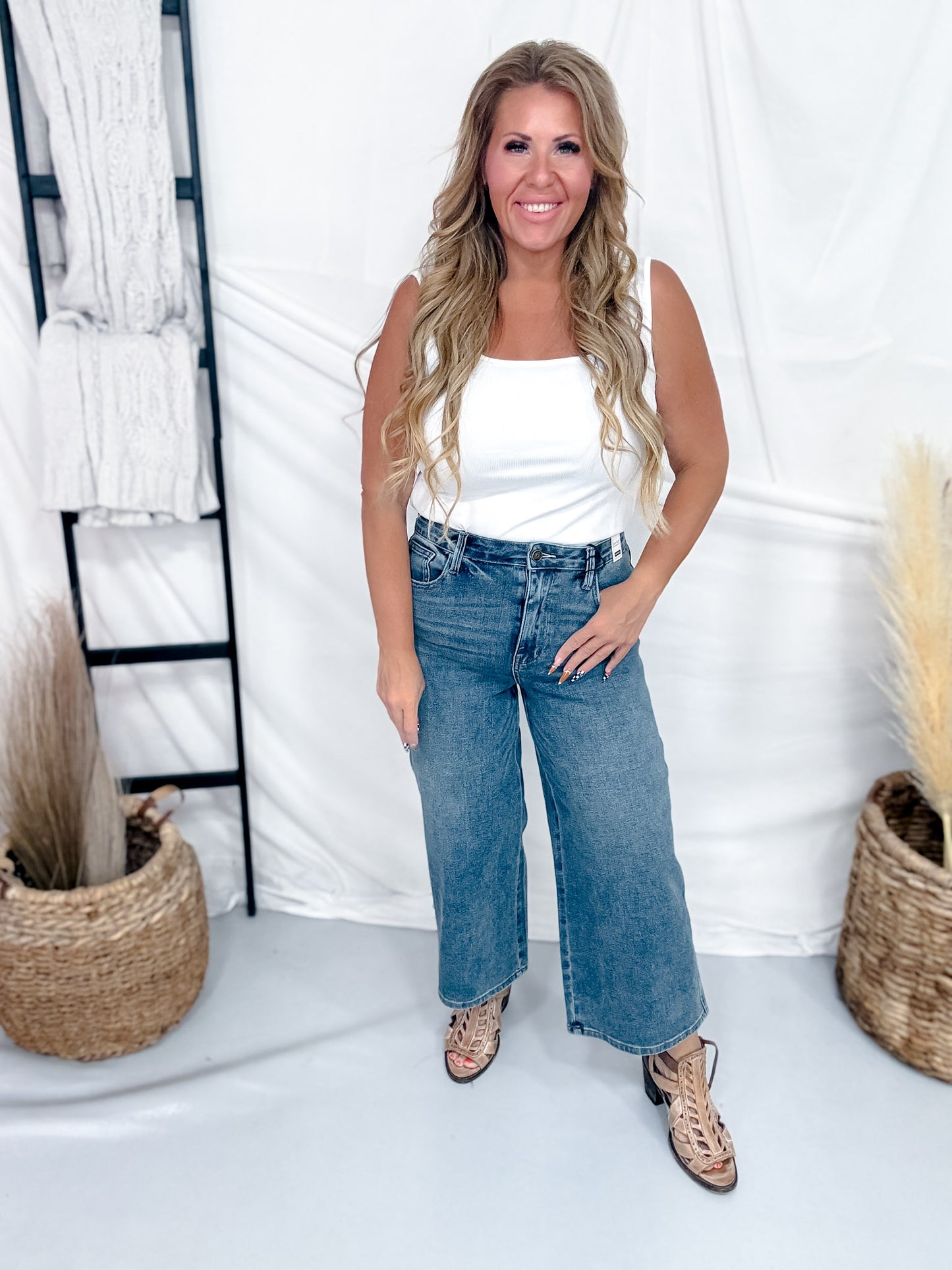 Judy Blue High Waist Wide Leg Cropped Jeans In Quarry Fade
