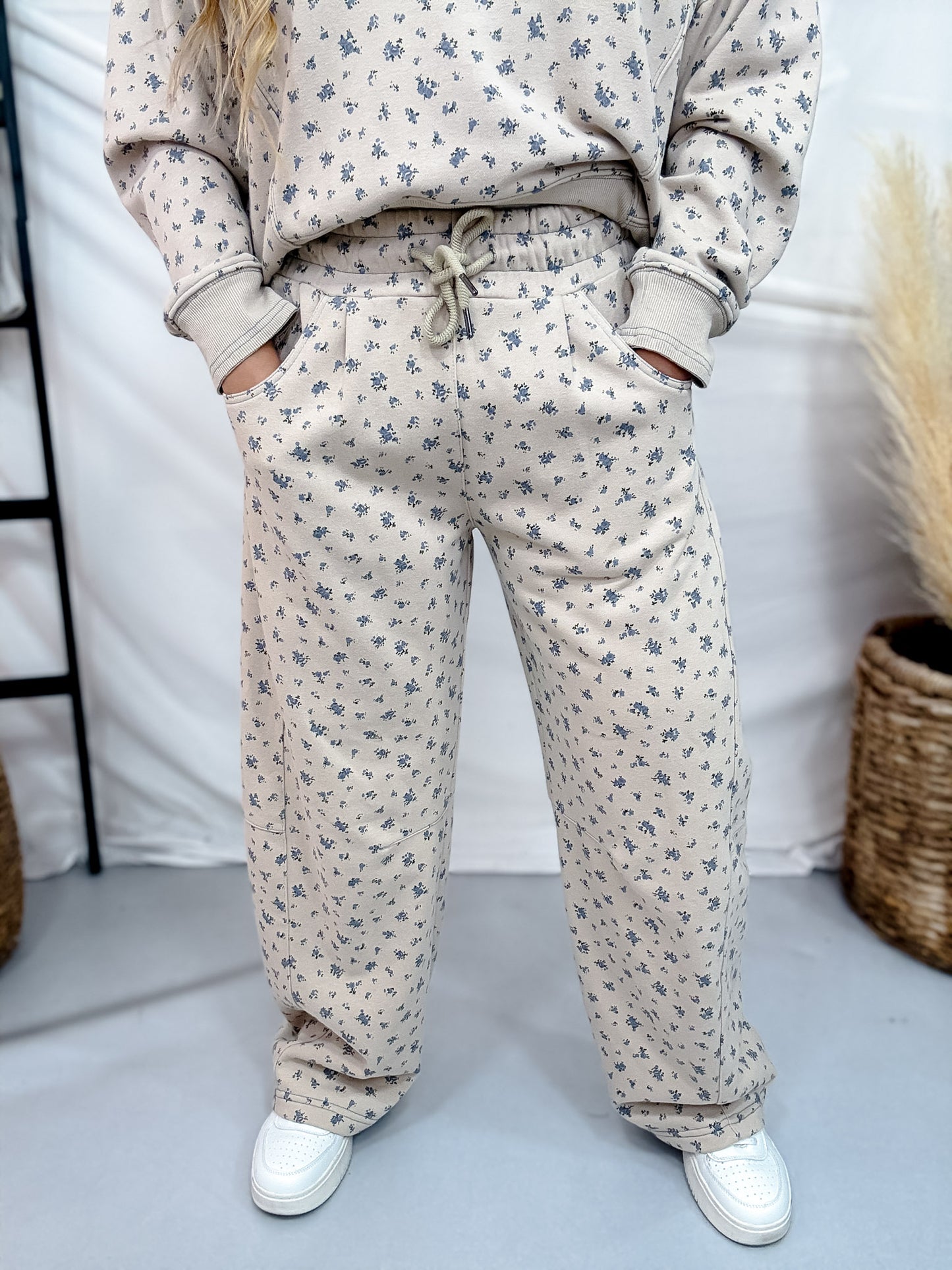 Beige & Blue Floral Print Straight Leg Lounge Pants