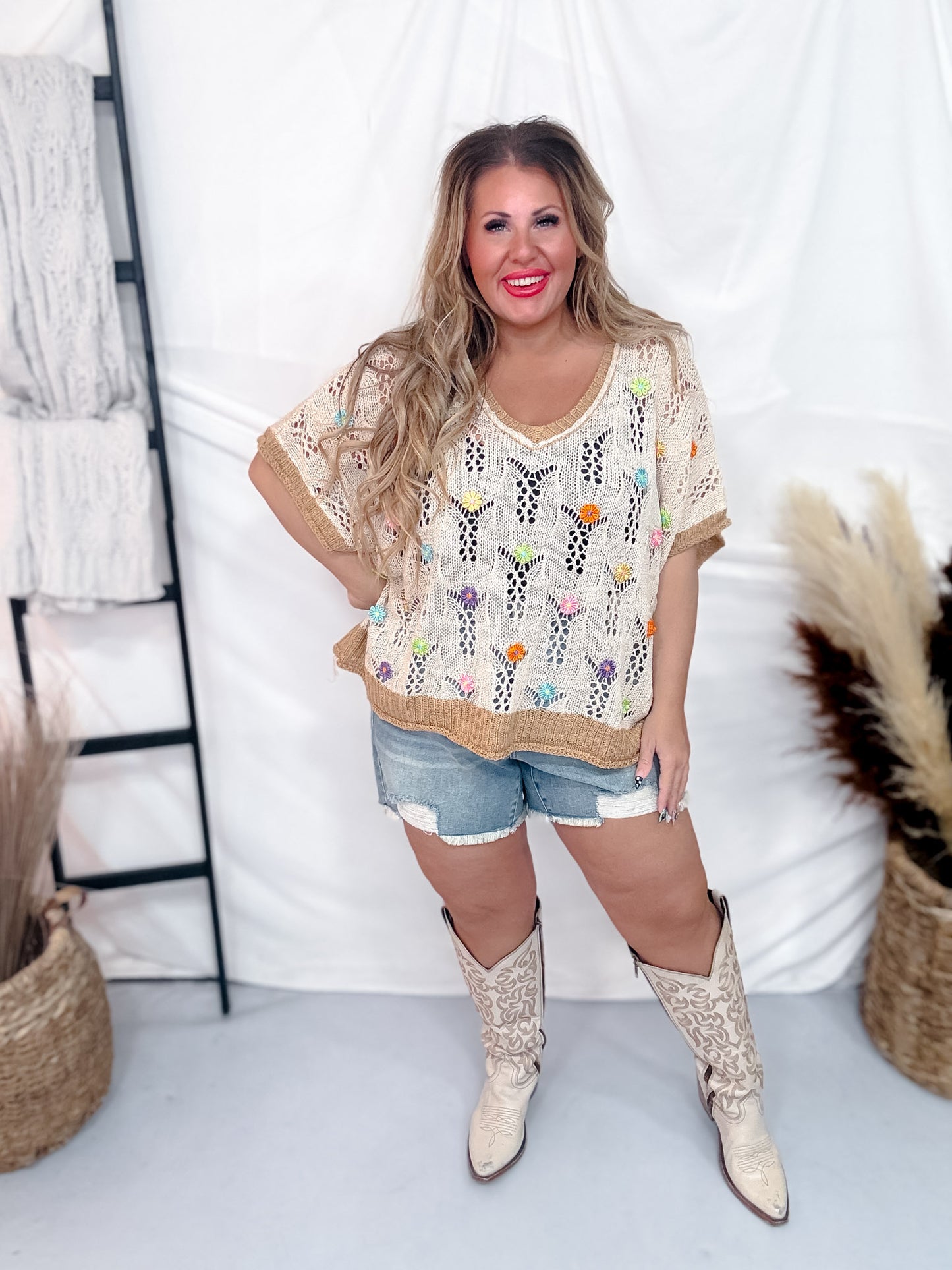 Lightweight Beige V-Neck Sleeveless Sweater Top W/ Floral Accents