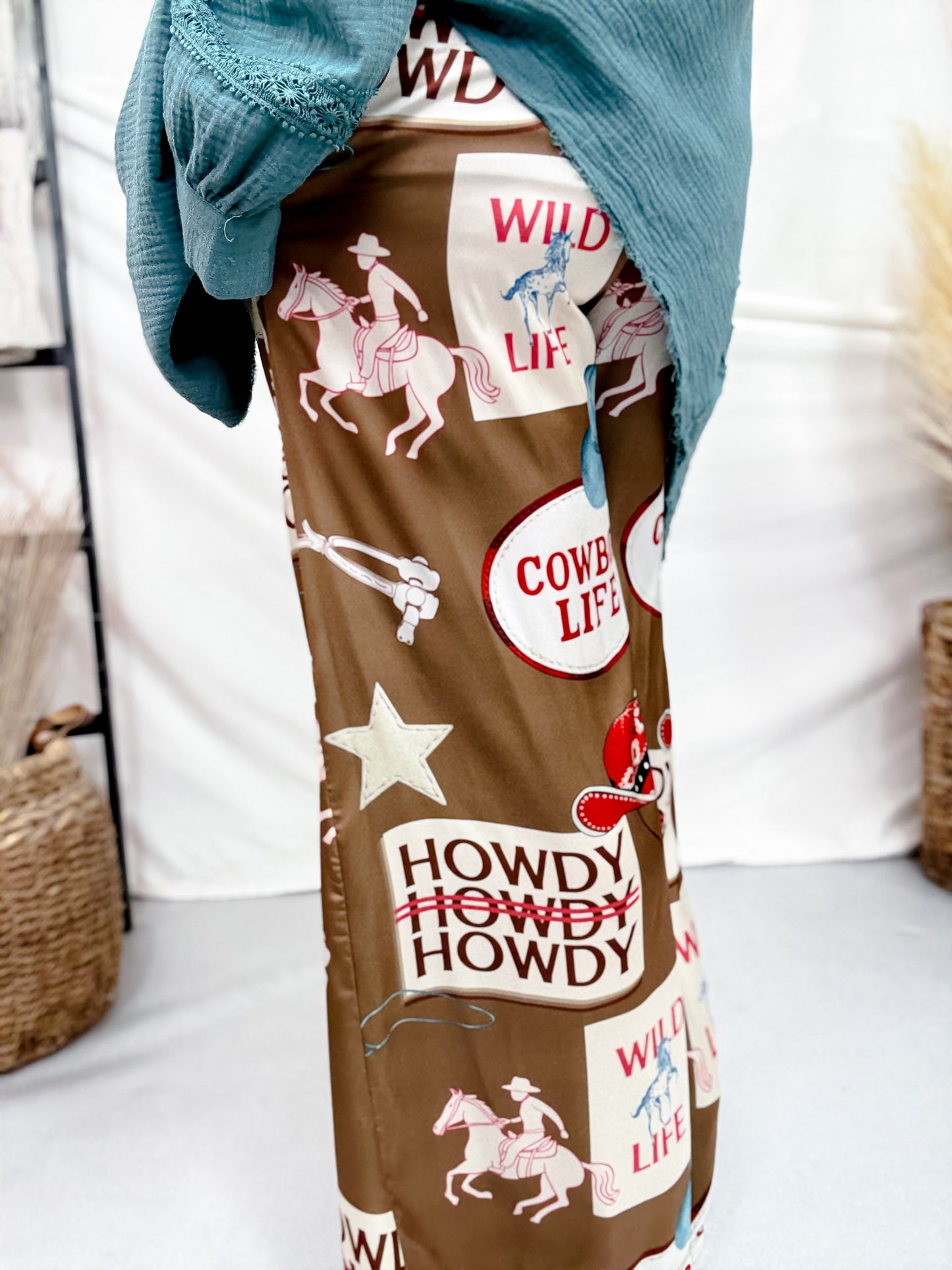 Wide Leg Cowboy Party Pants In Mocha