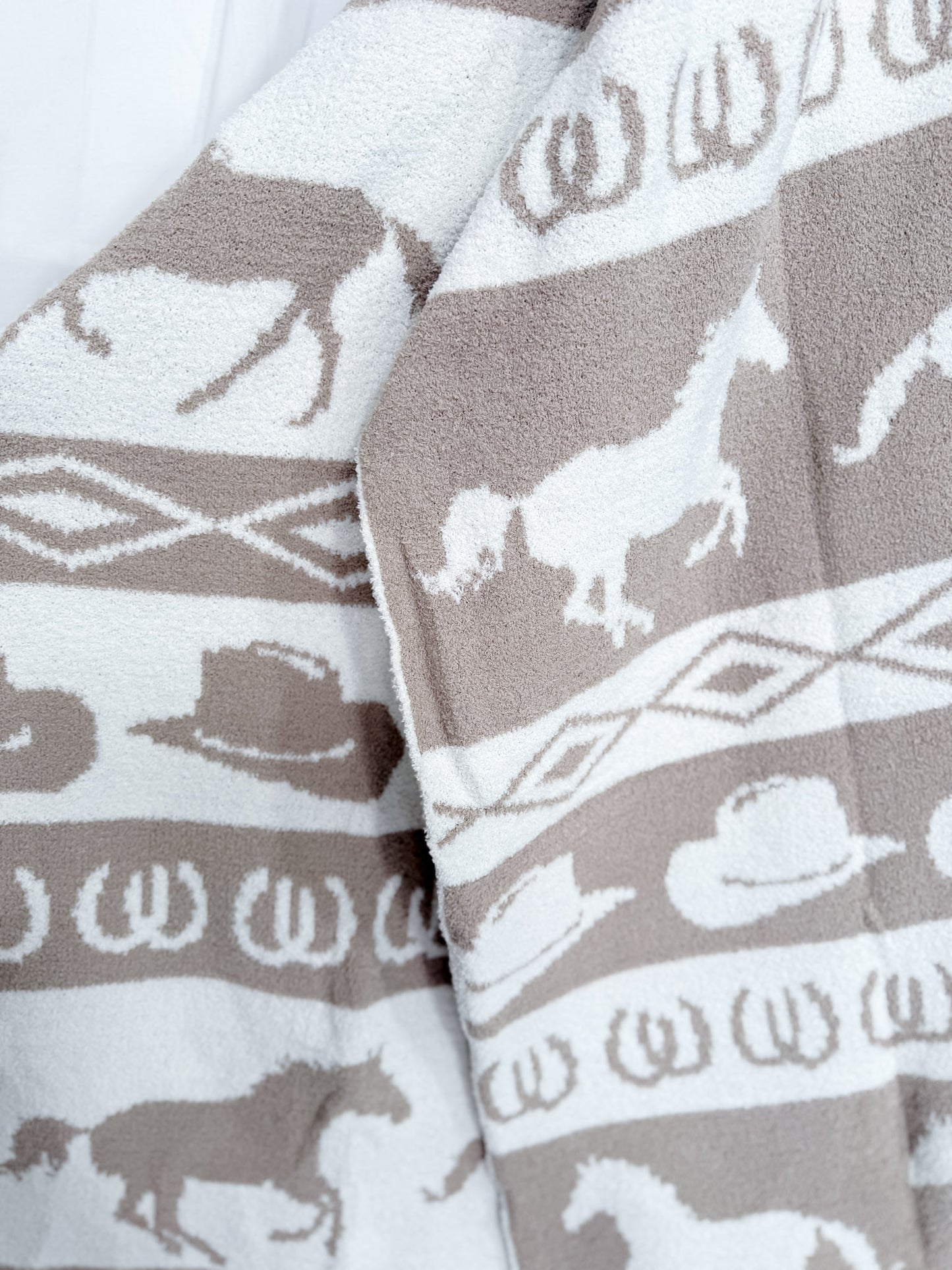 Wrangler Tan Rodeo Stretchy Throw Blanket