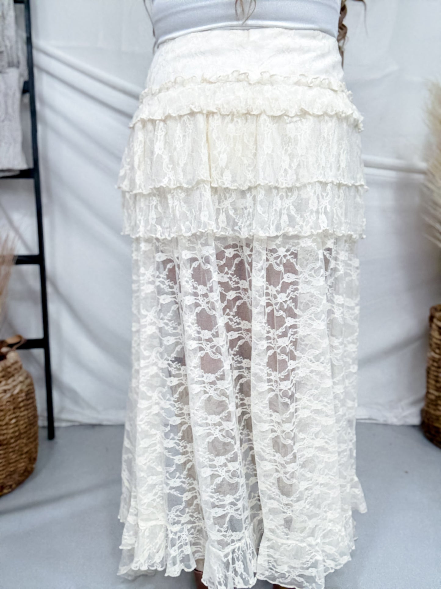 Cream Lace High-Low Ruffle Tiered Maxi Skort