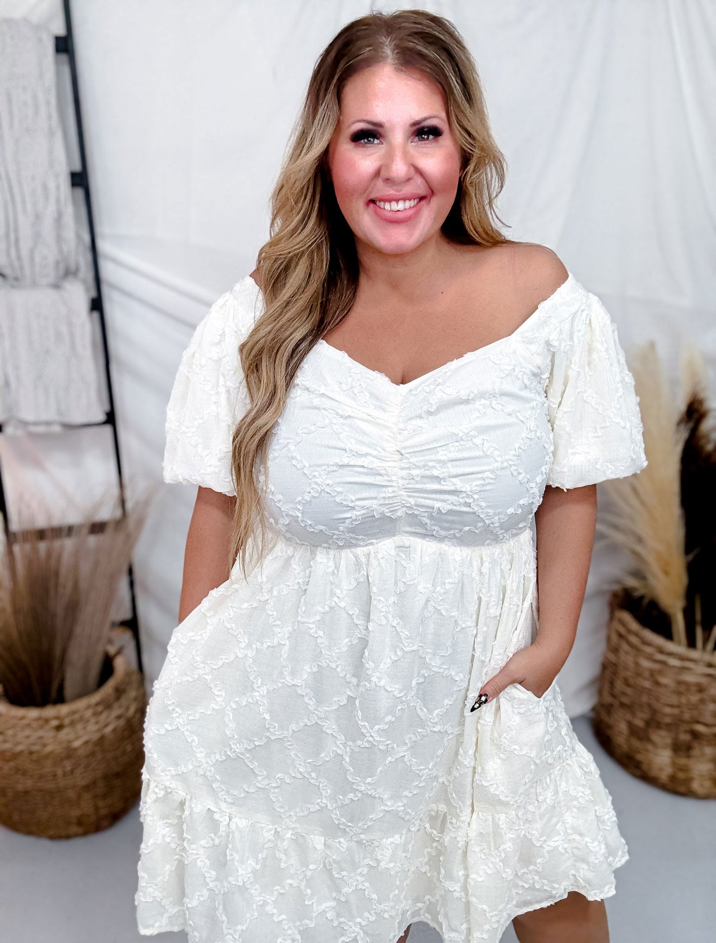 Textured Woven Dress With Balloon Sleeves In Cream