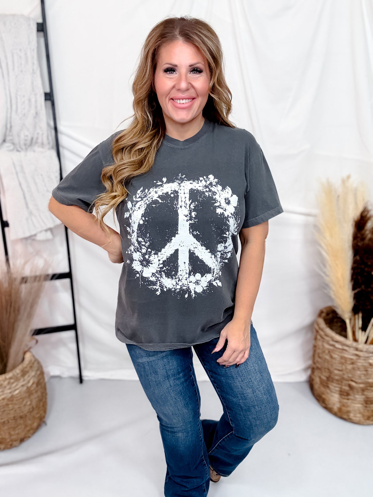 Floral Peace Sign Short Sleeve Graphic Tee