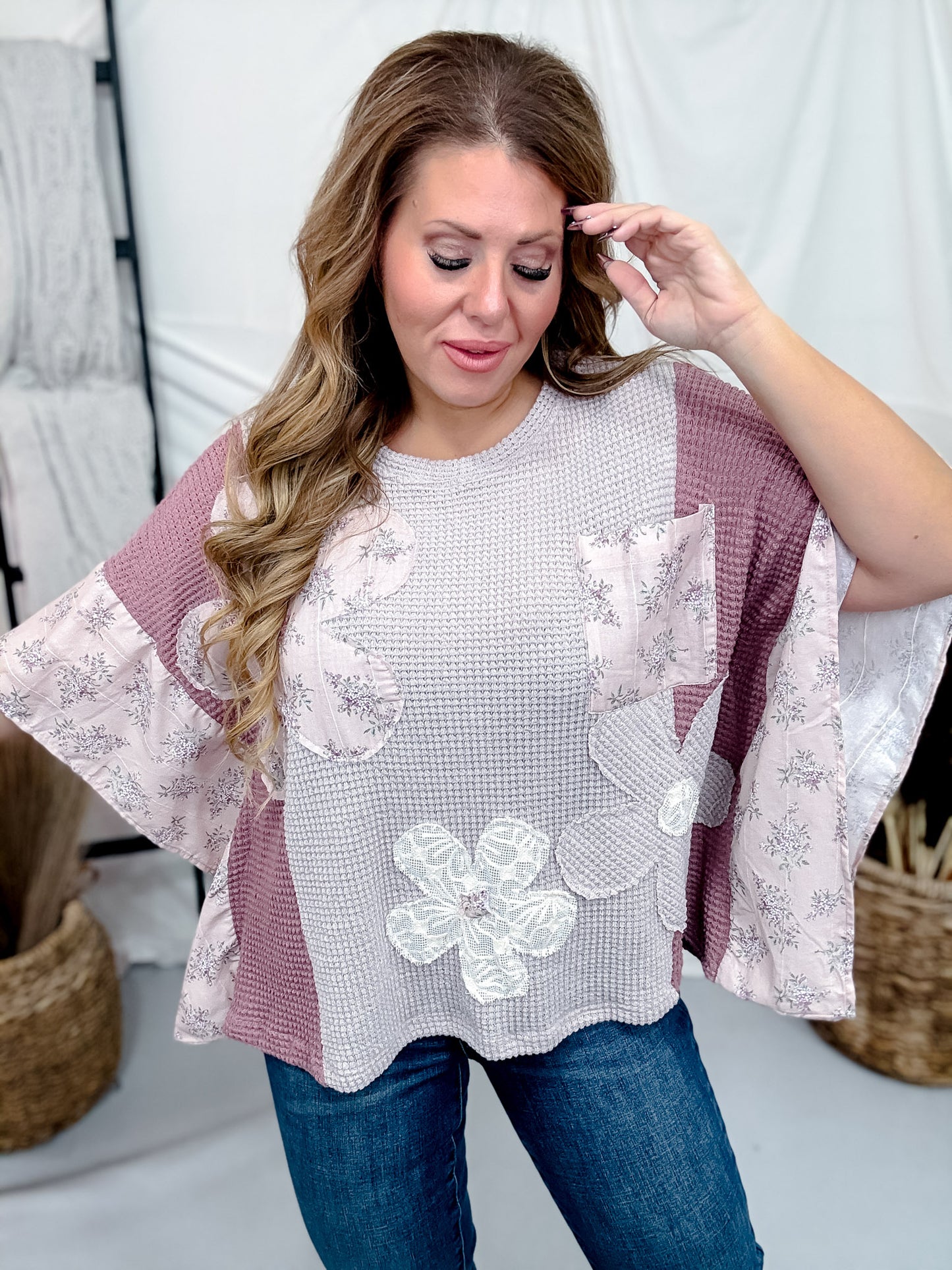 Pink & Taupe Waffle Knit Top With Floral Appliques