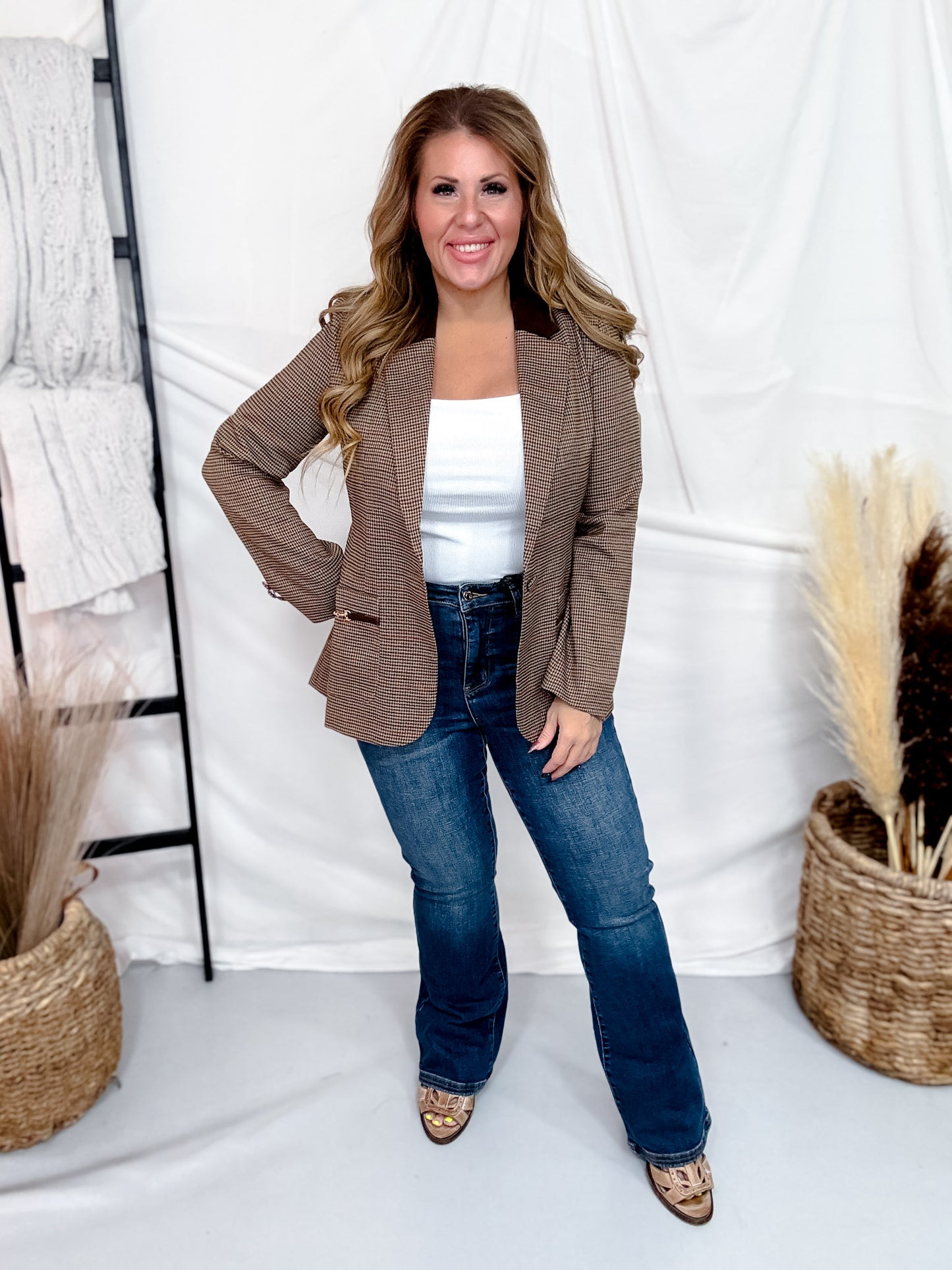 Brown Plaid Blazer With Contrasting Collar and Horse Bits