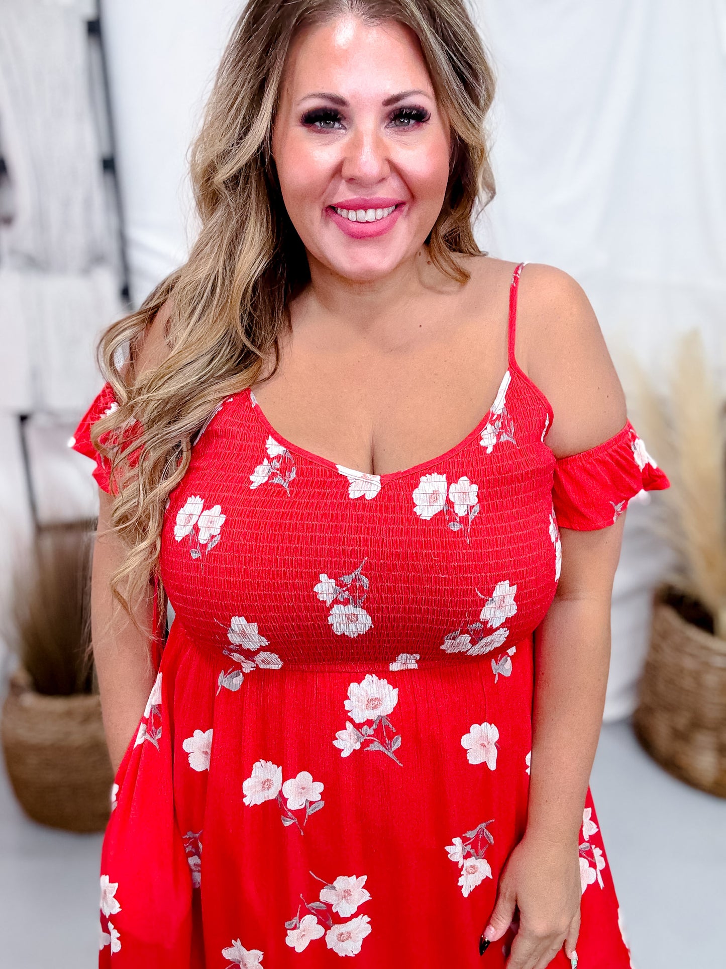 Botanical Garden Red Floral Print Maxi Dress W/ Cold Shoulder Sleeves