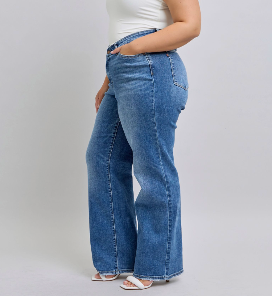 Judy Blue High Waist V-Front Waistband Vintage Wash Straight Jeans