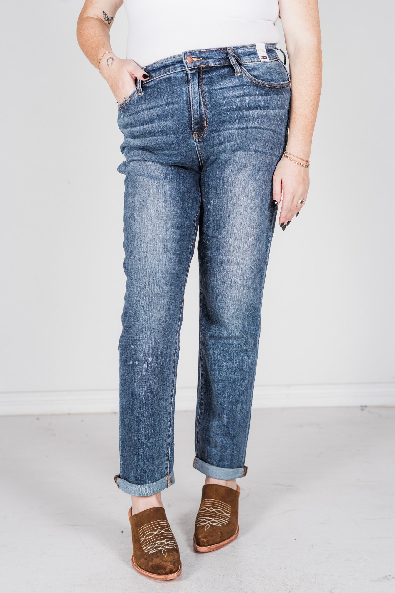 Judy Blue Bleach Splash Boyfriend Jeans