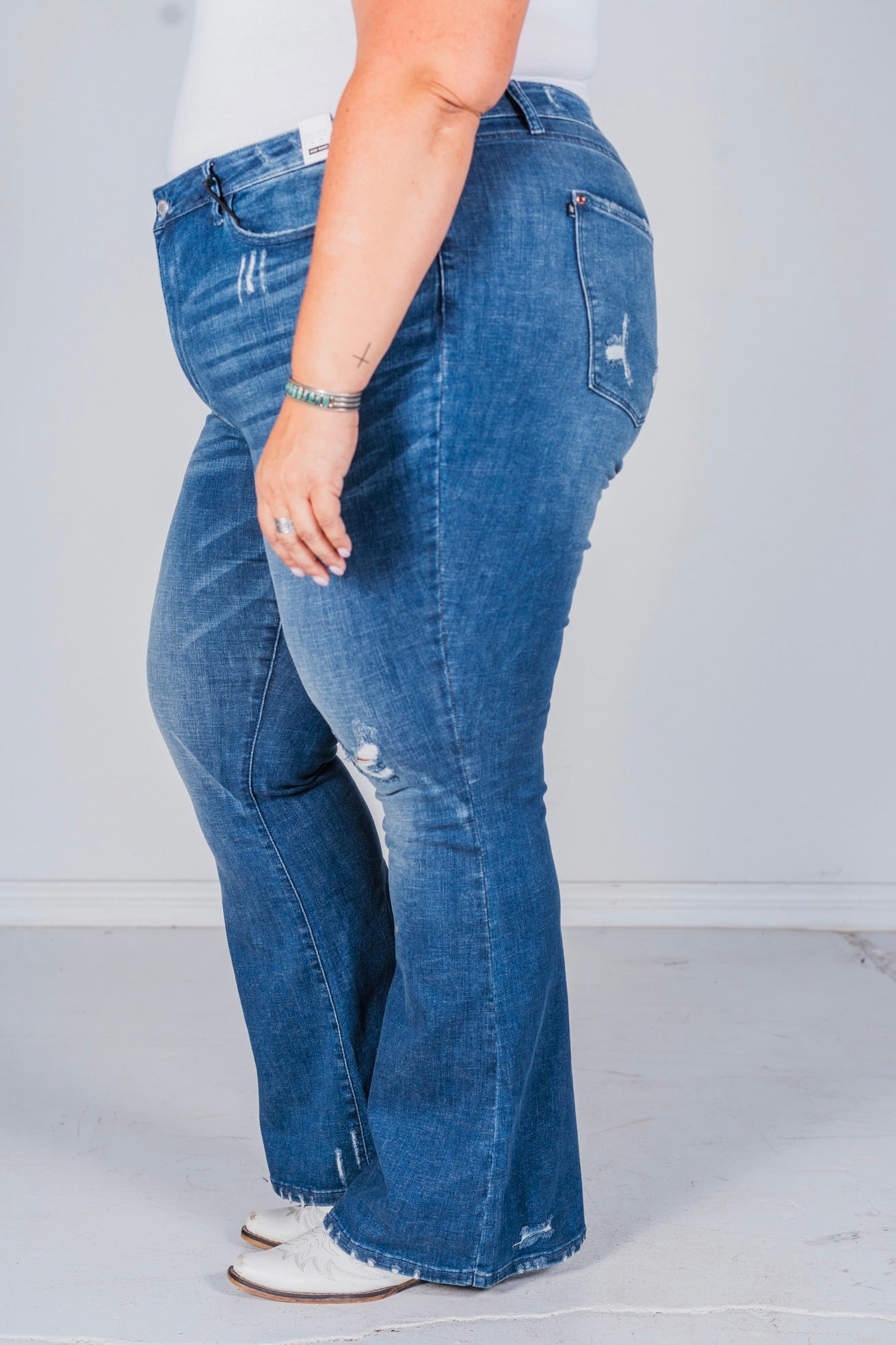 Judy Blue High-Waist Contrast Wash Destroyed Flare Jeans